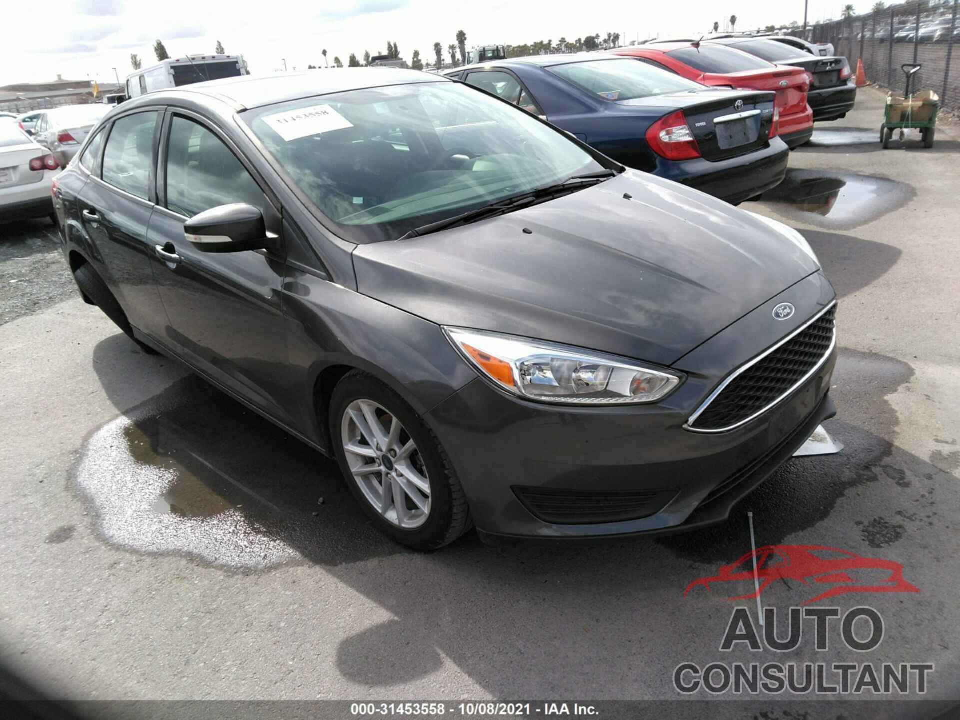 FORD FOCUS 2017 - 1FADP3F21HL304607