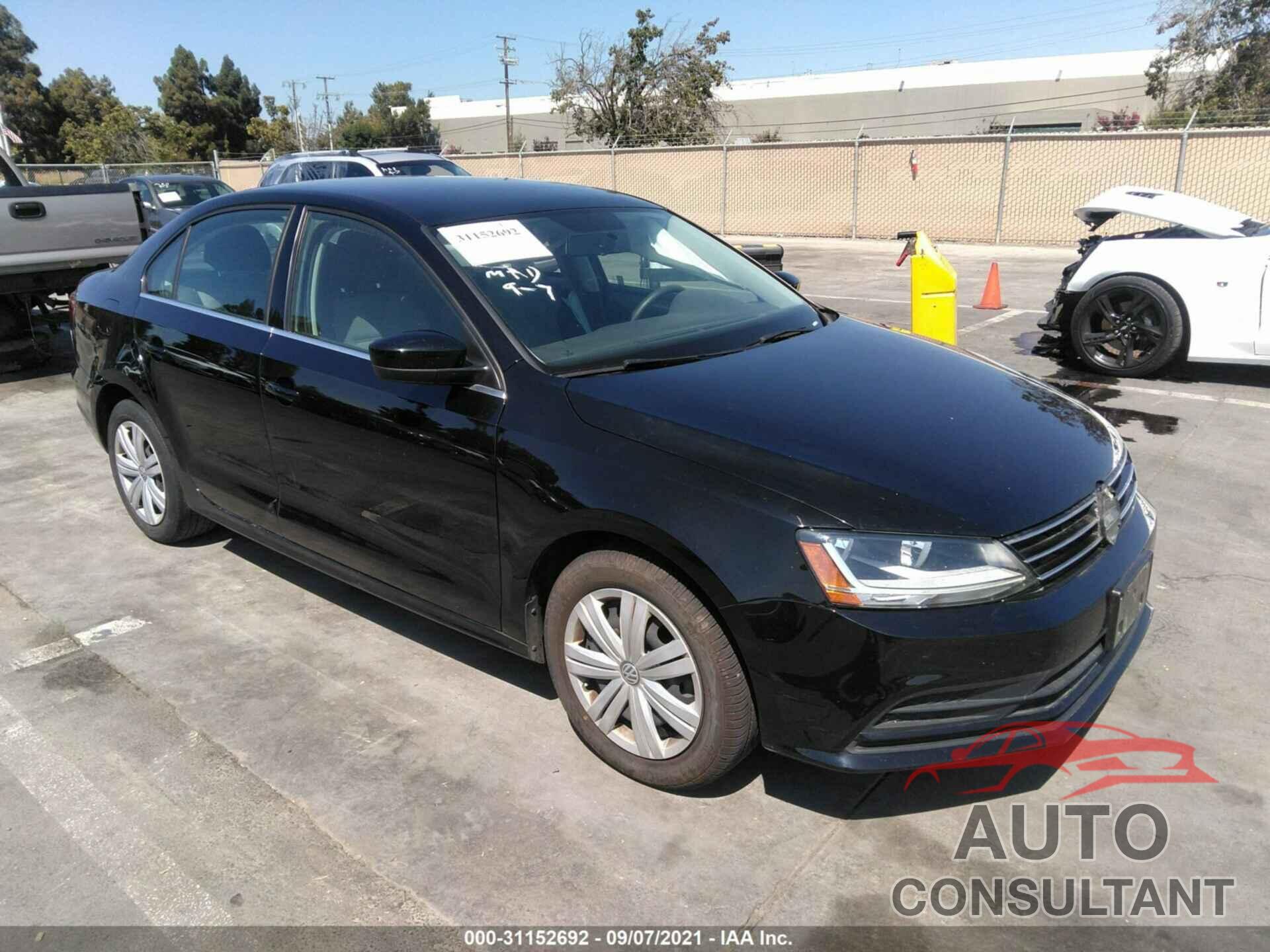 VOLKSWAGEN JETTA 2017 - 3VW2B7AJ8HM298385