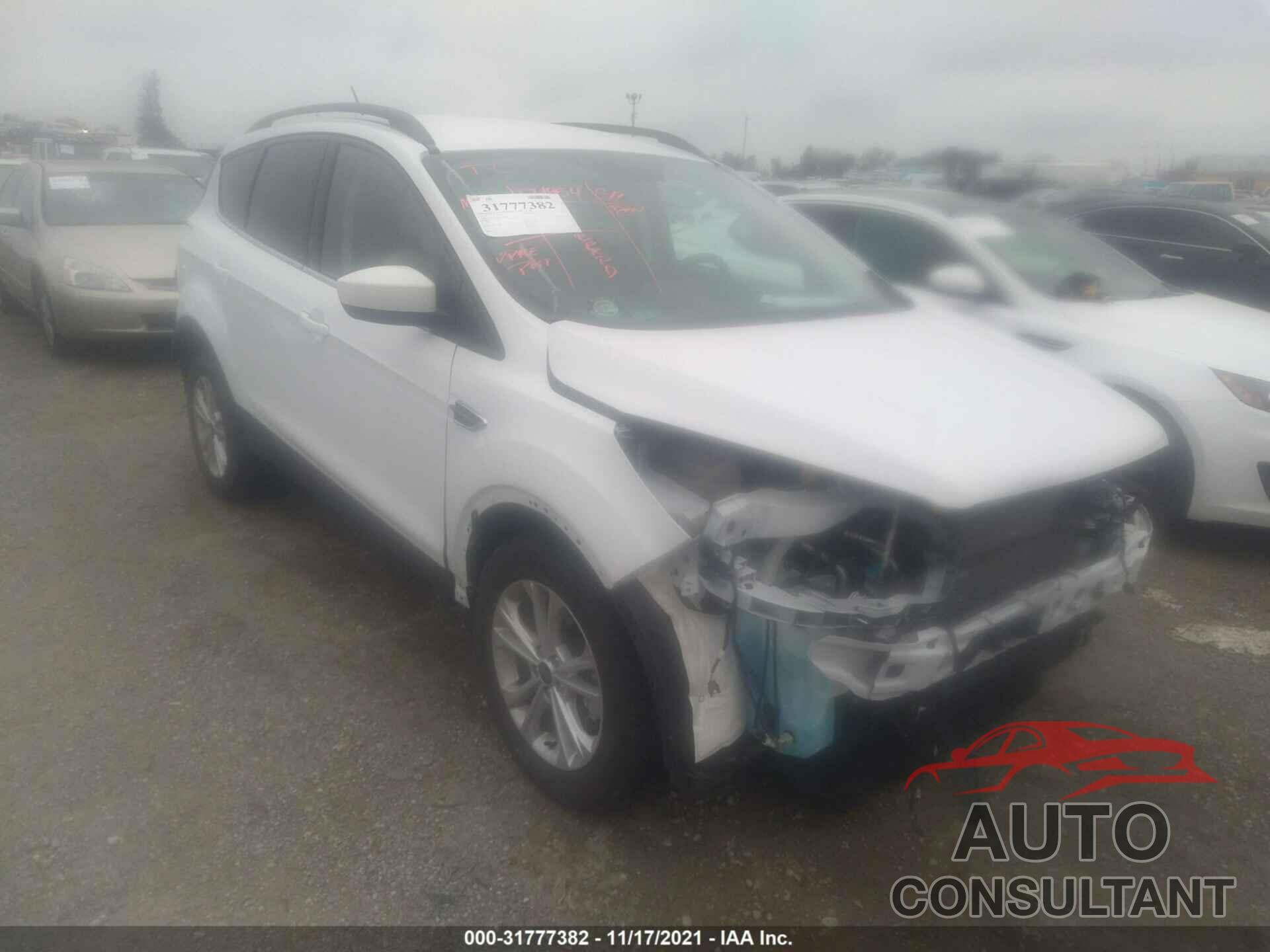 FORD ESCAPE 2018 - 1FMCU9GD9JUB44683