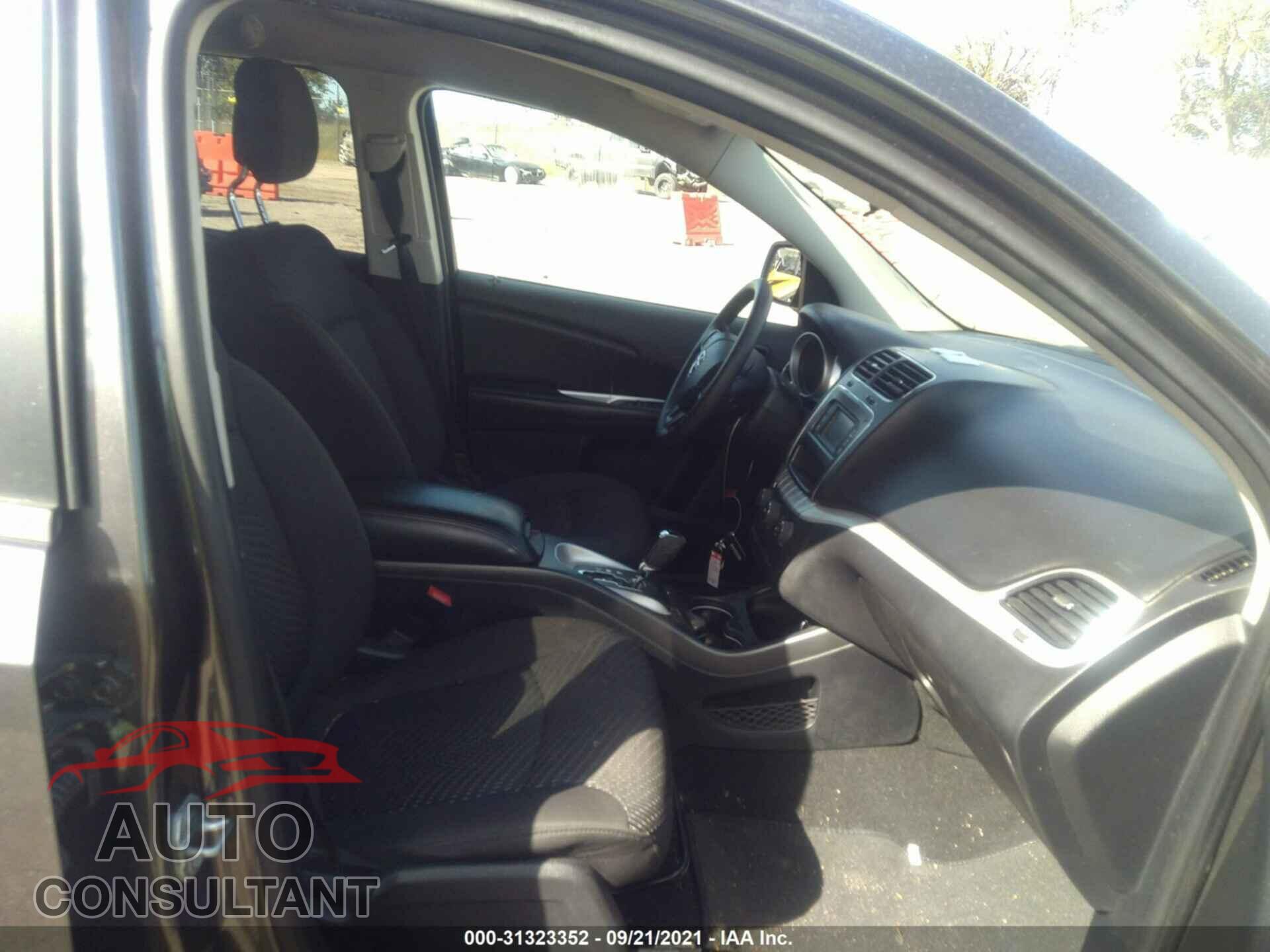 DODGE JOURNEY 2017 - 3C4PDCAB4HT582364