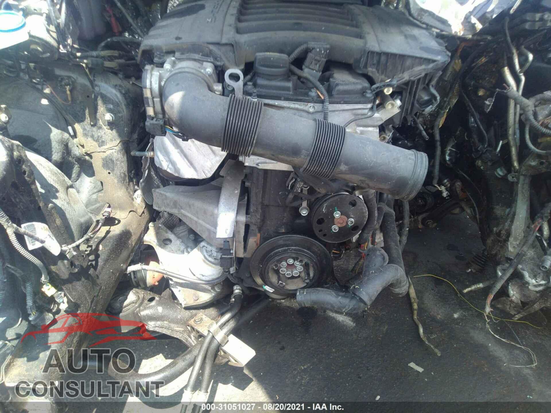 PORSCHE CAYENNE 2016 - WP1AA2A2XGKA12098