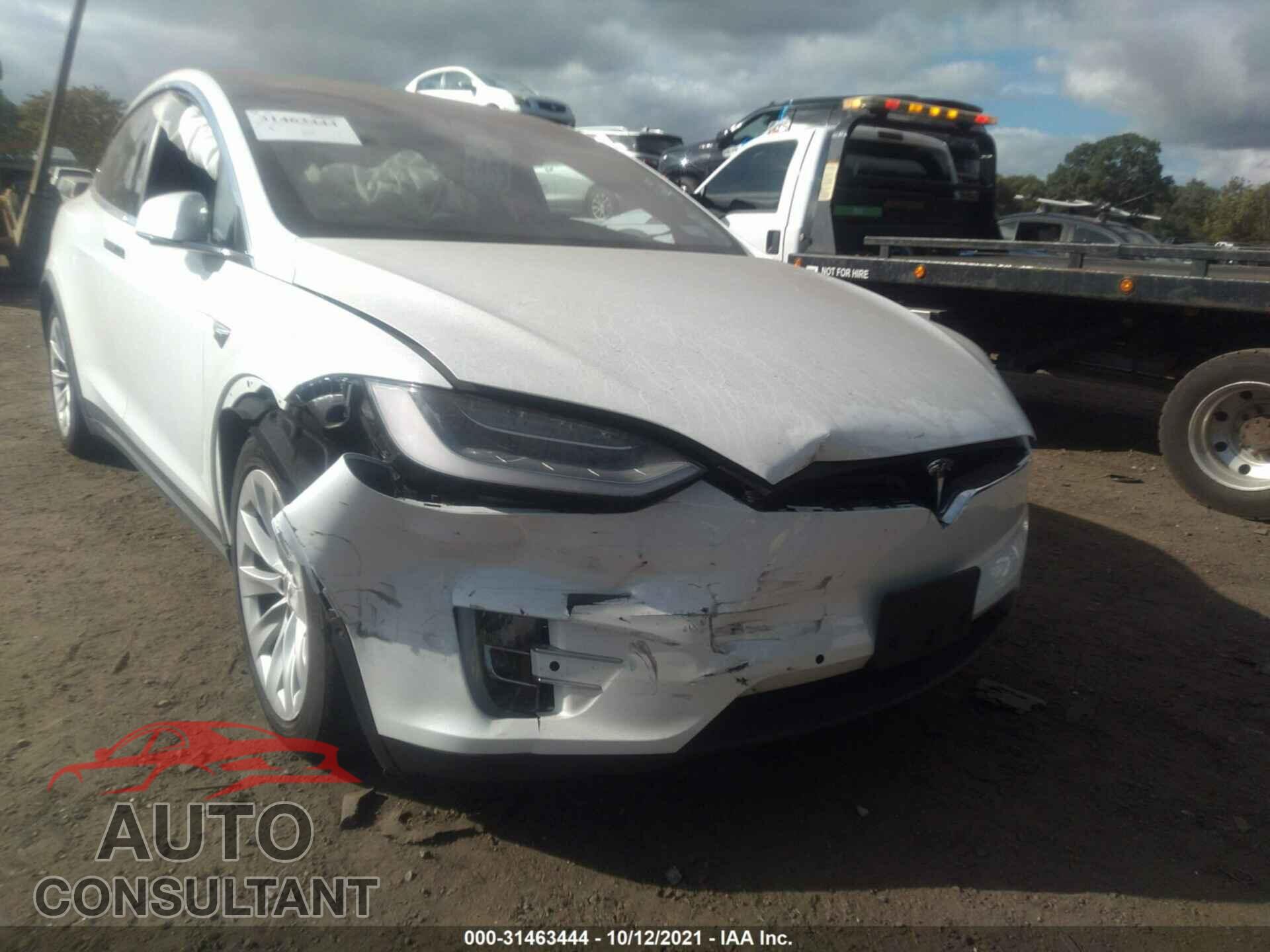 TESLA MODEL X 2020 - 5YJXCBE21LF227876