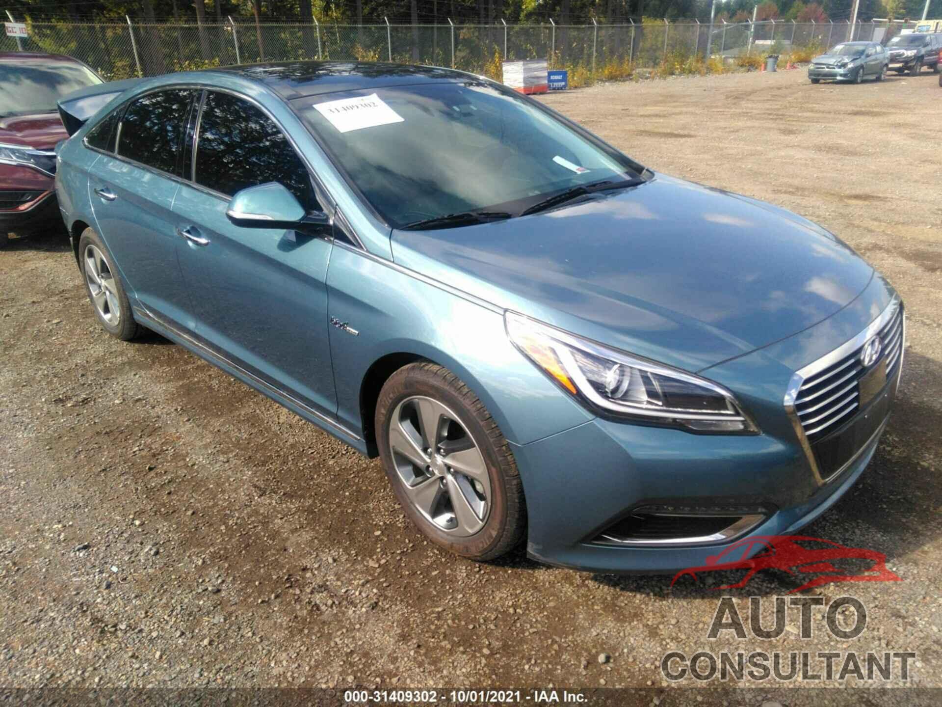 HYUNDAI SONATA HYBRID 2016 - KMHE34L19GA009756