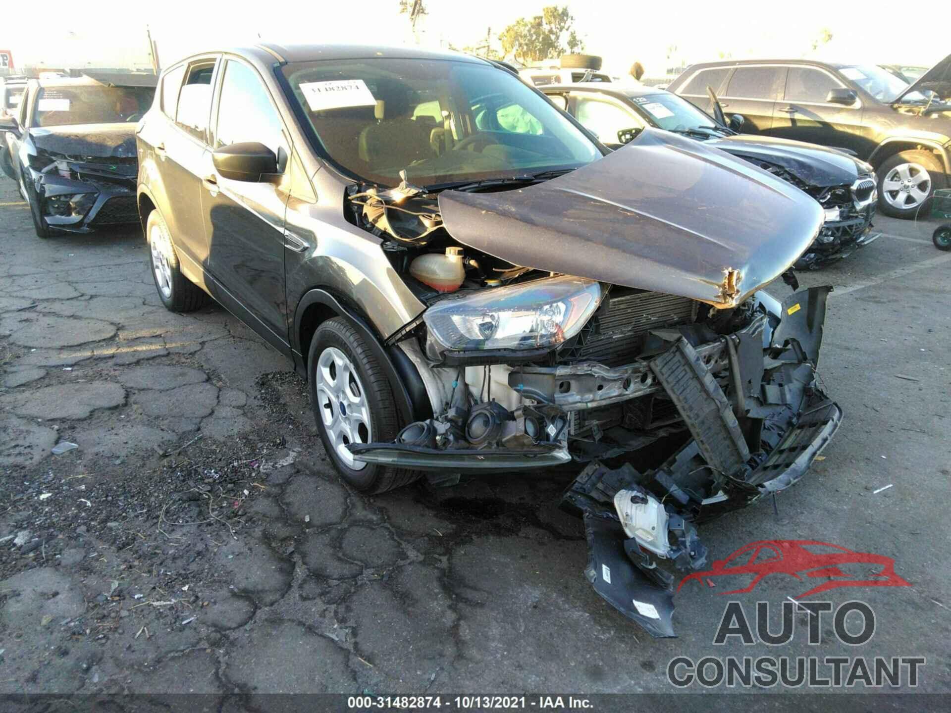 FORD ESCAPE 2018 - 1FMCU0F76JUB44163
