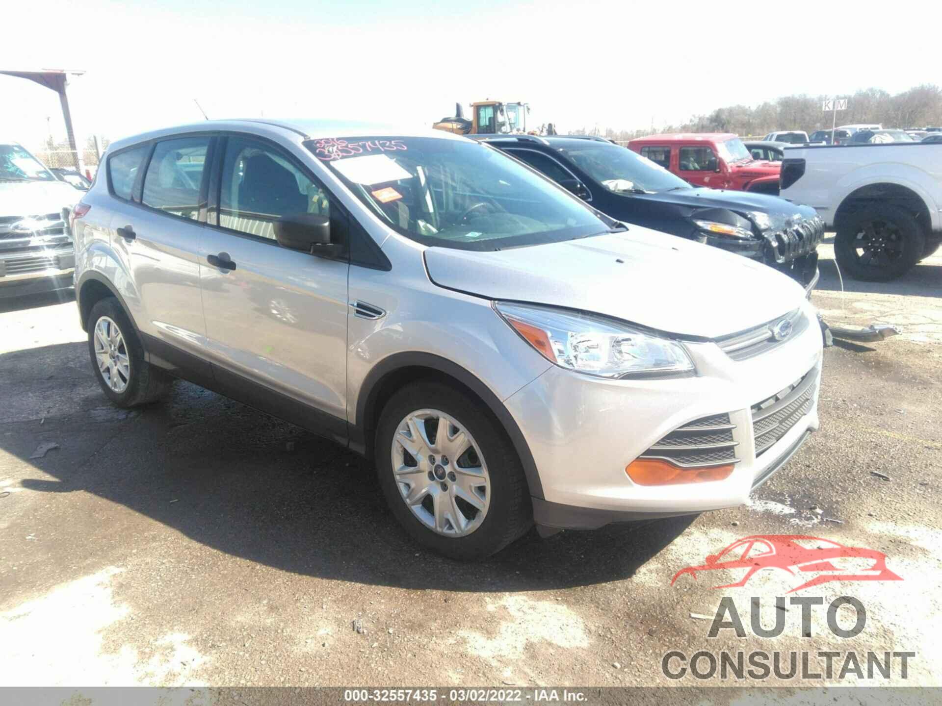 FORD ESCAPE 2016 - 1FMCU0F75GUA17218
