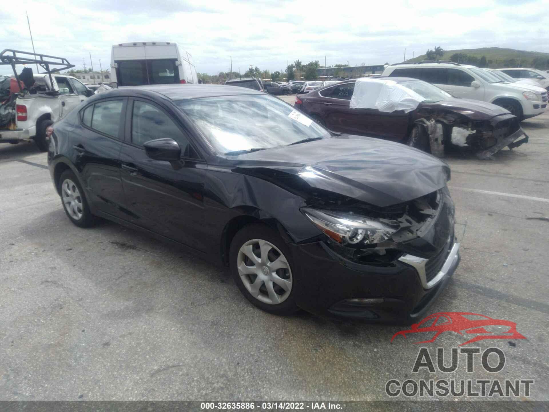 MAZDA MAZDA3 4-DOOR 2018 - 3MZBN1U72JM229007