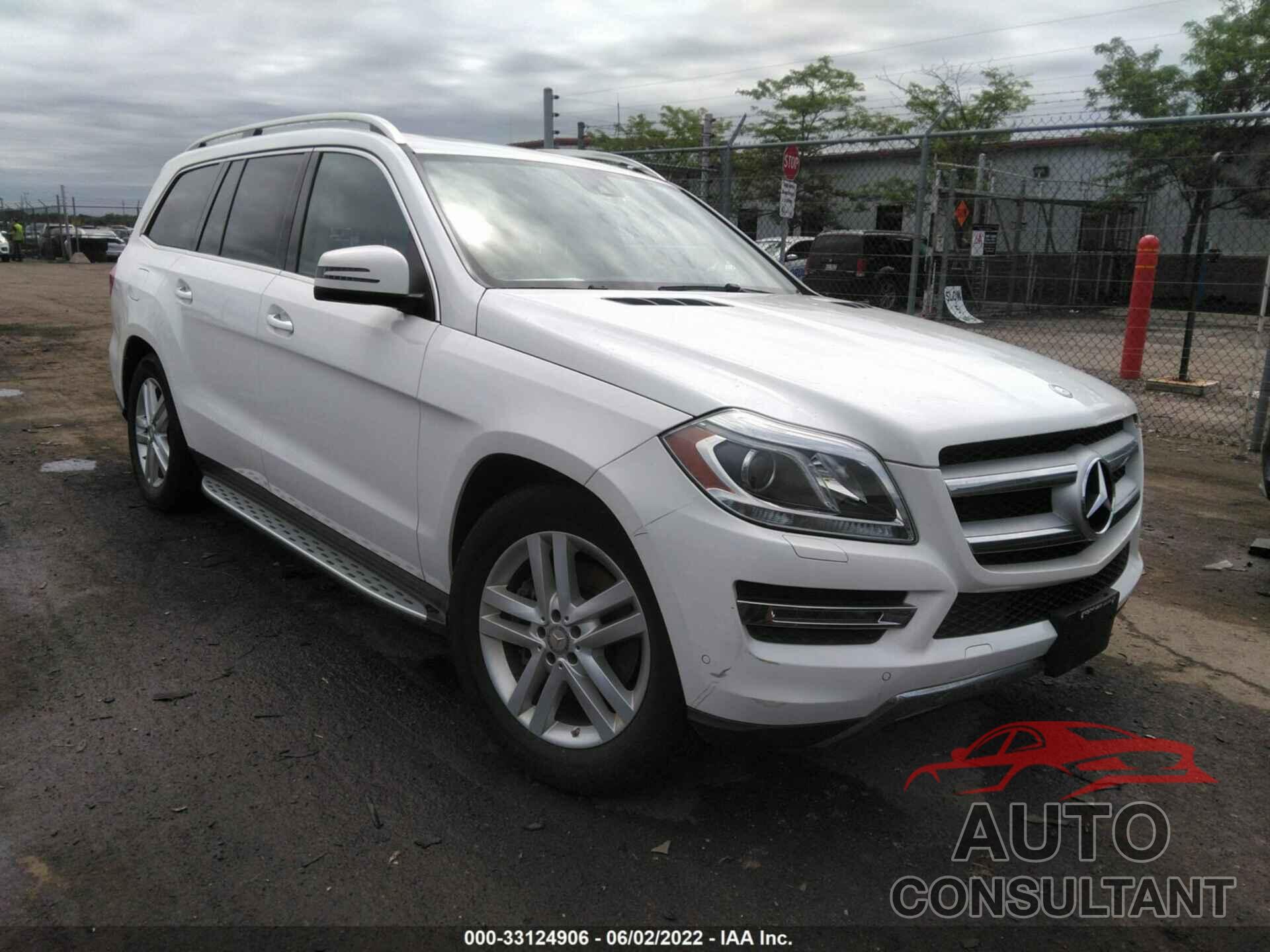 MERCEDES-BENZ GL 2016 - 4JGDF6EE5GA647288
