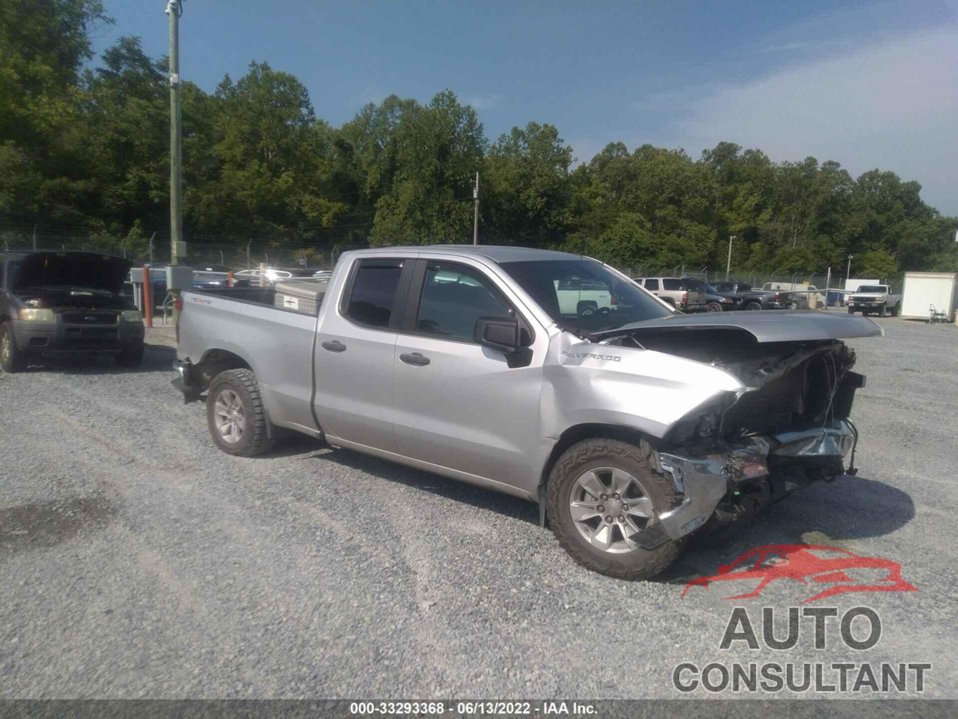 CHEVROLET SILVERADO 1500 2019 - 1GCRYAEH8KZ333338