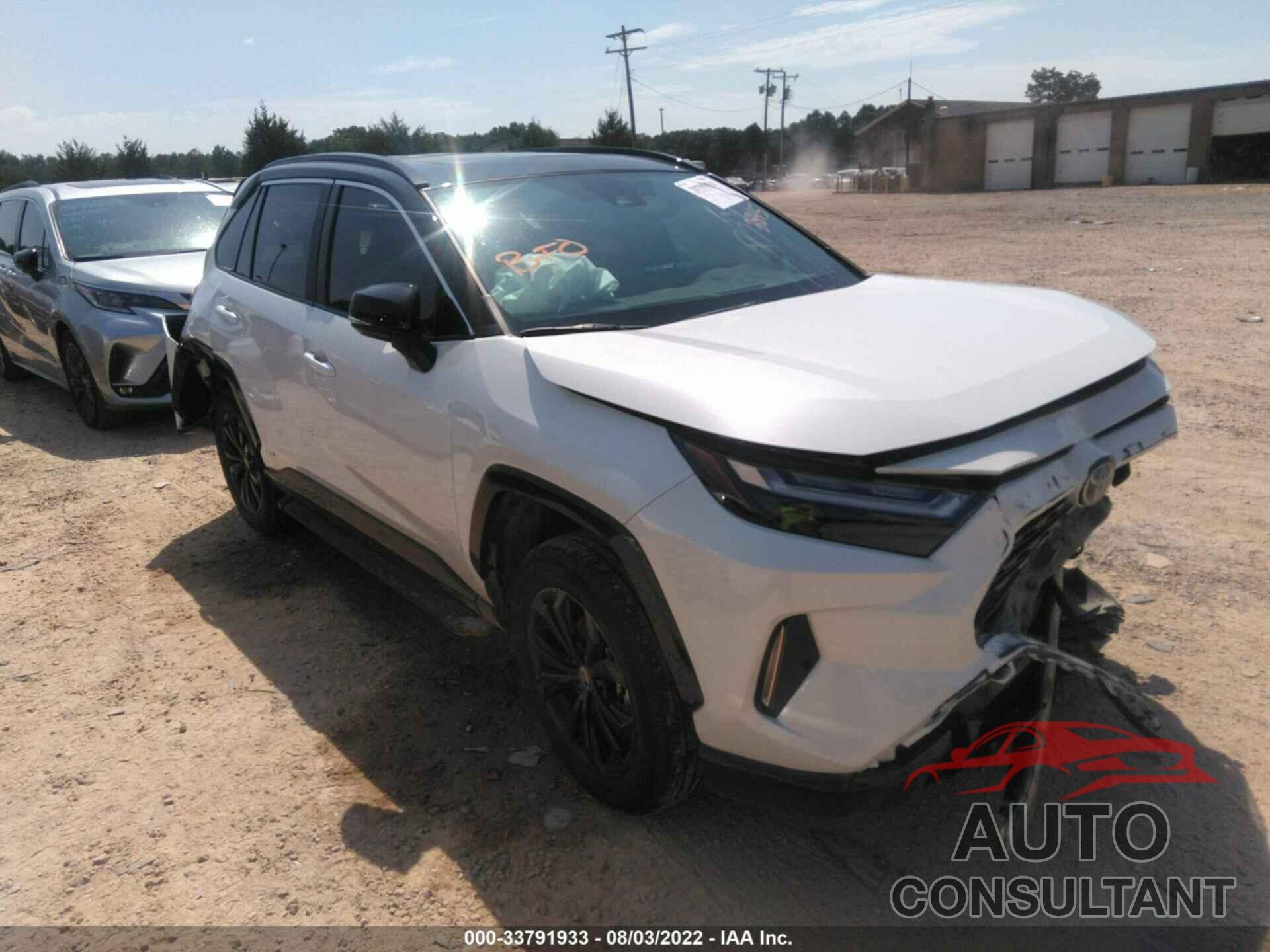 TOYOTA RAV4 2022 - 2T3E6RFVXNW033845