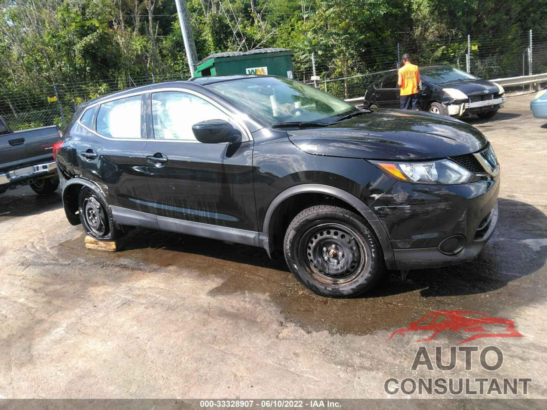 NISSAN ROGUE SPORT 2018 - JN1BJ1CP3JW164087