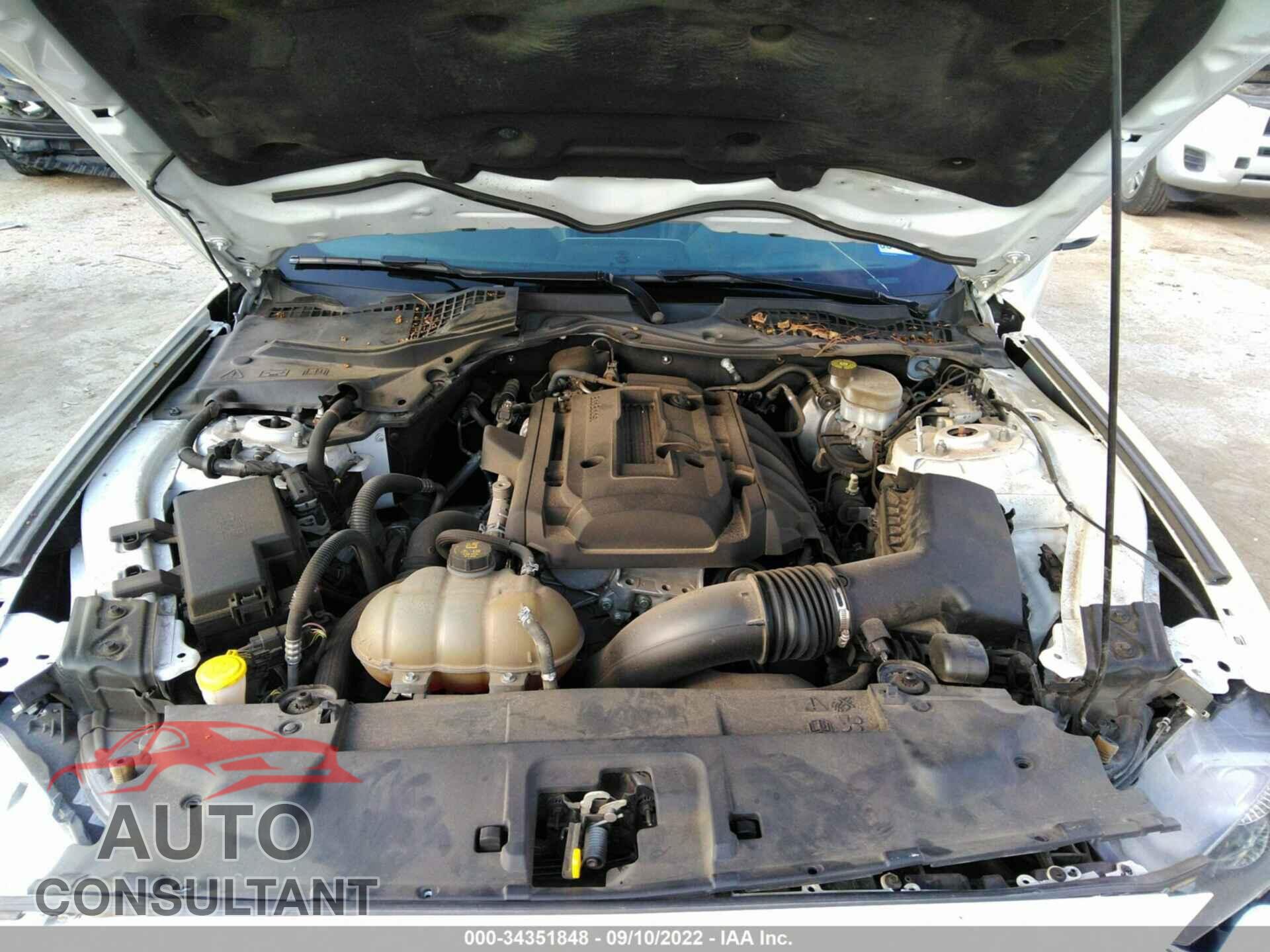 FORD MUSTANG 2018 - 1FA6P8THXJ5156885