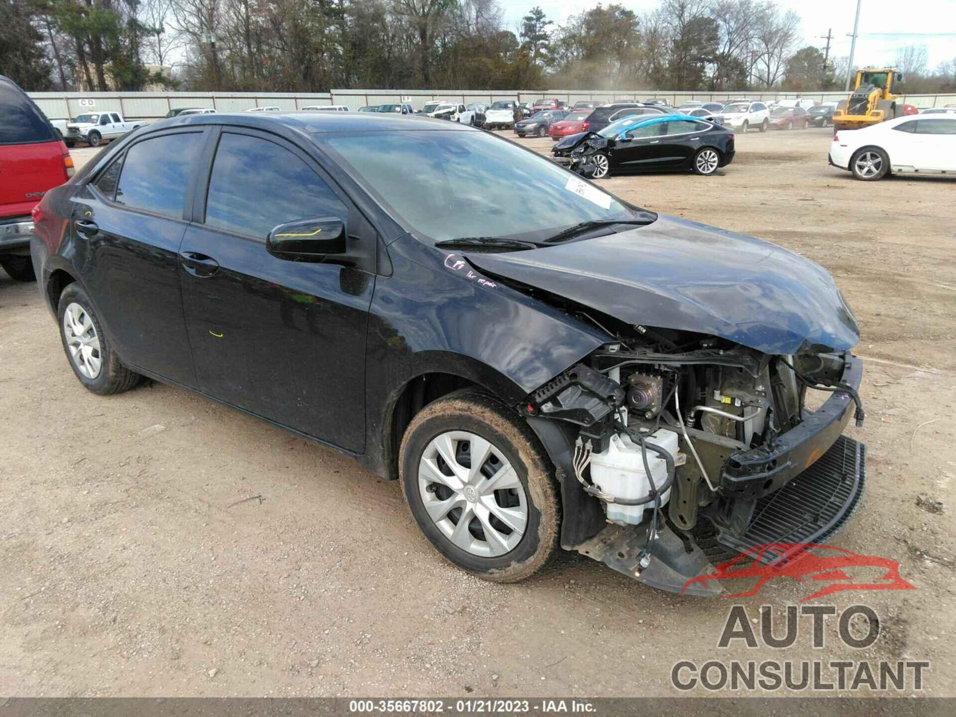 TOYOTA COROLLA 2018 - 5YFBURHE3JP853209
