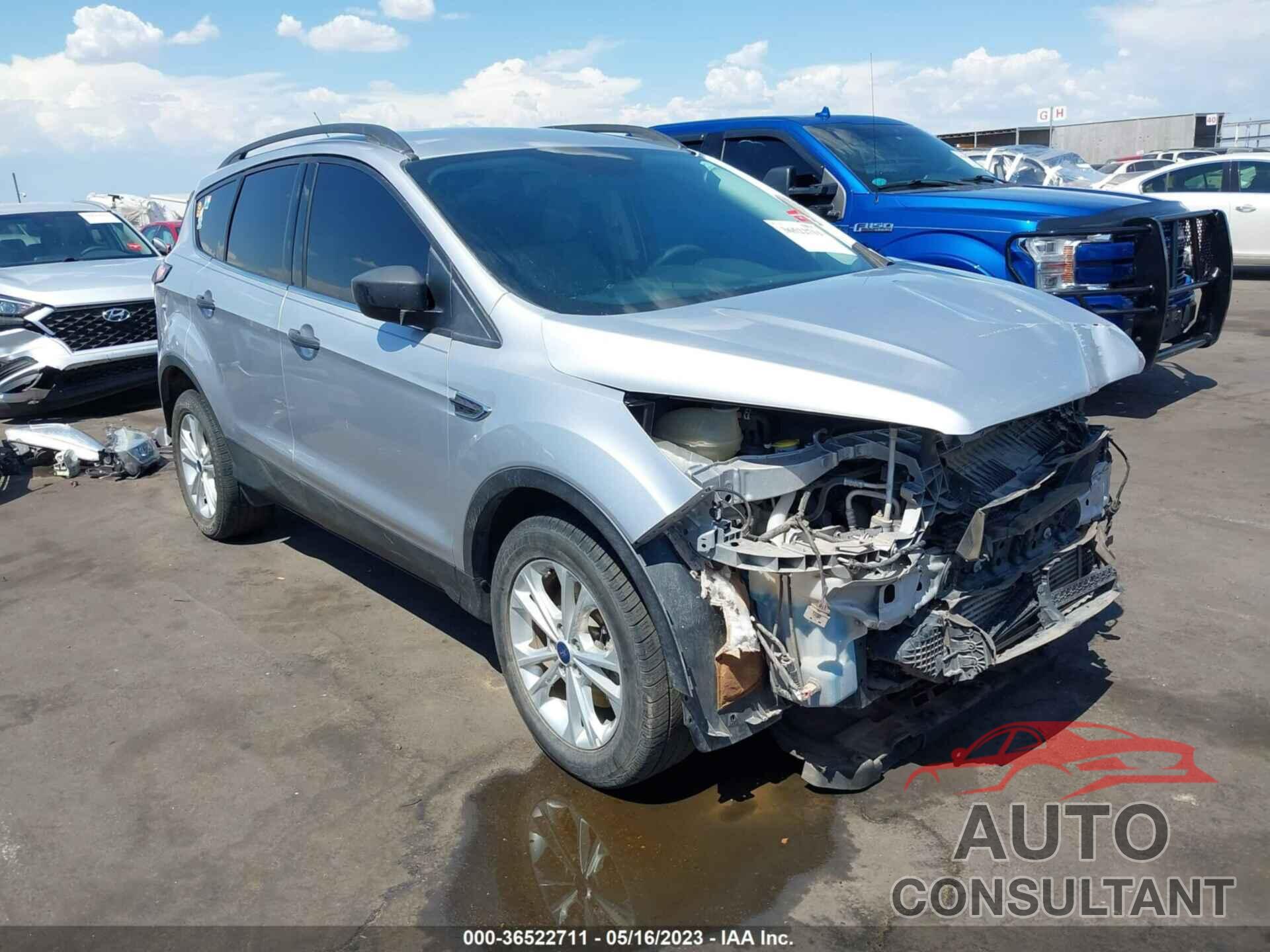 FORD ESCAPE 2018 - 1FMCU0G94JUB49796