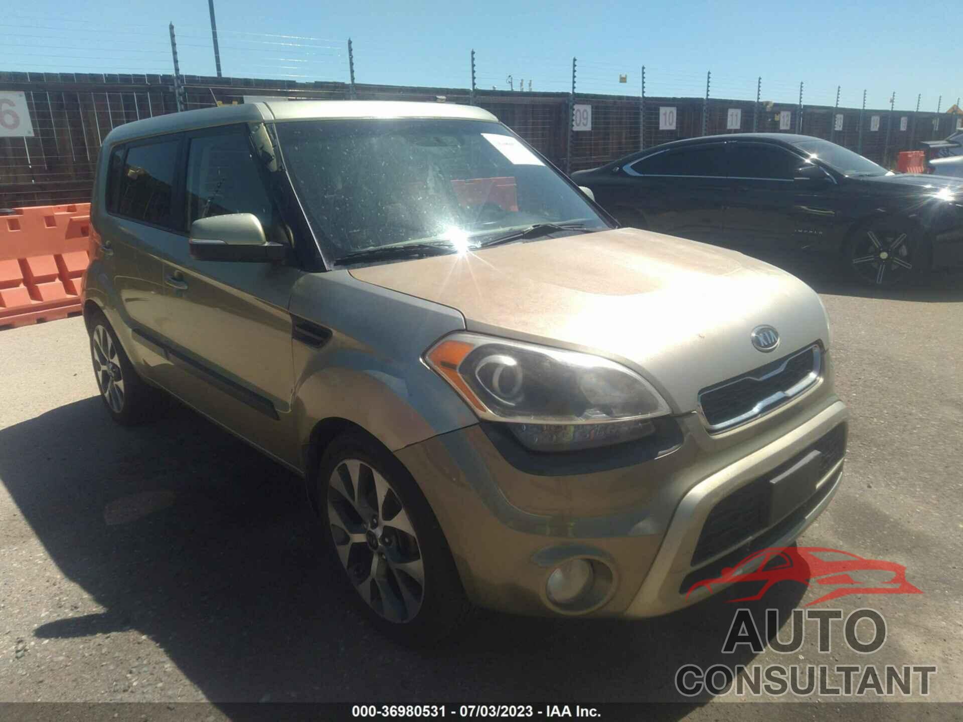 KIA SOUL 2012 - KNDJT2A67C7371369