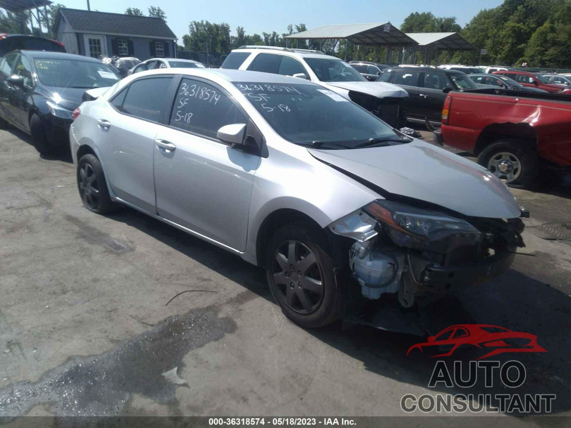 TOYOTA COROLLA 2018 - 5YFBURHE2JP804048