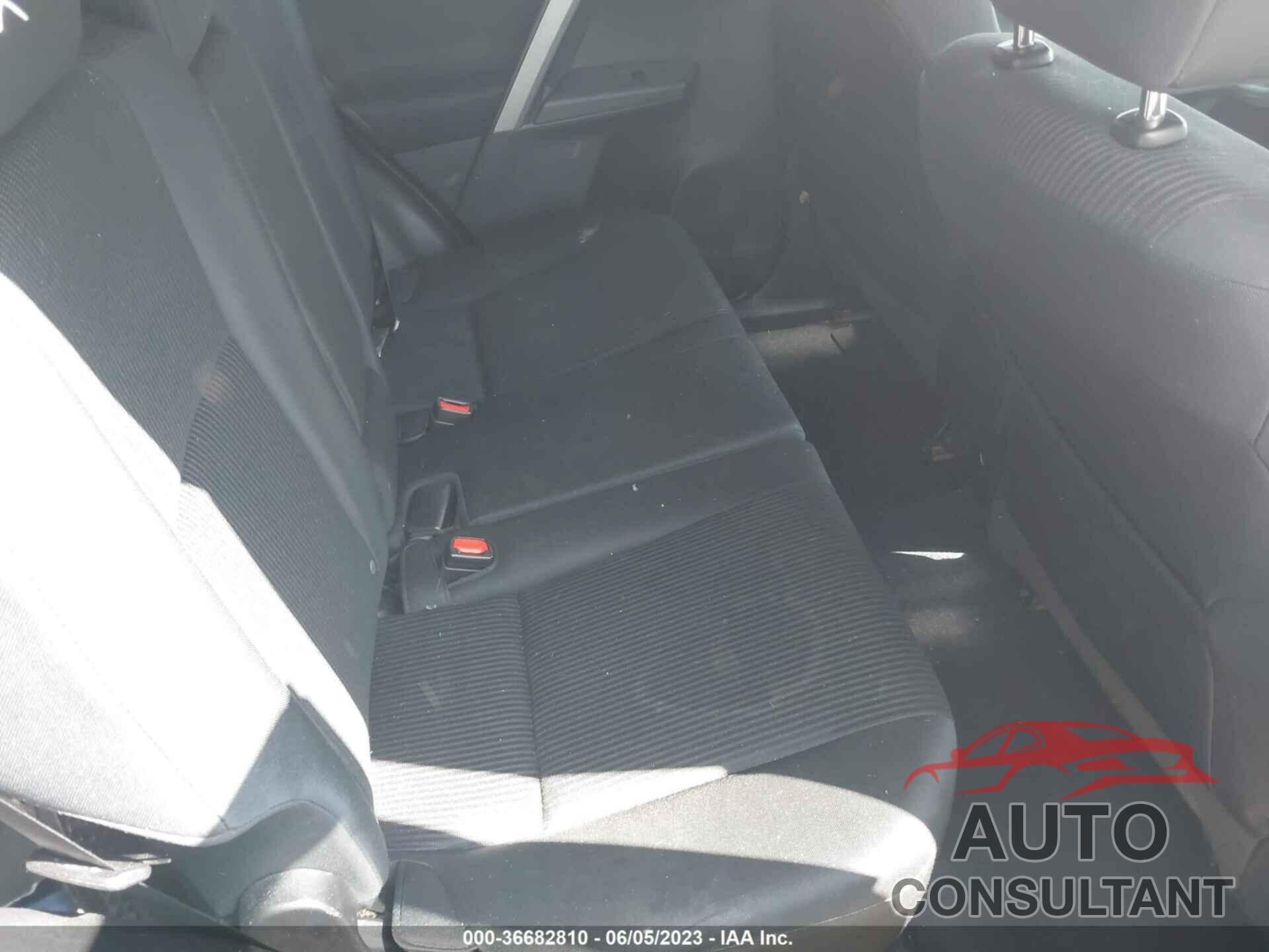 TOYOTA RAV4 2016 - 2T3BFREV8GW428937