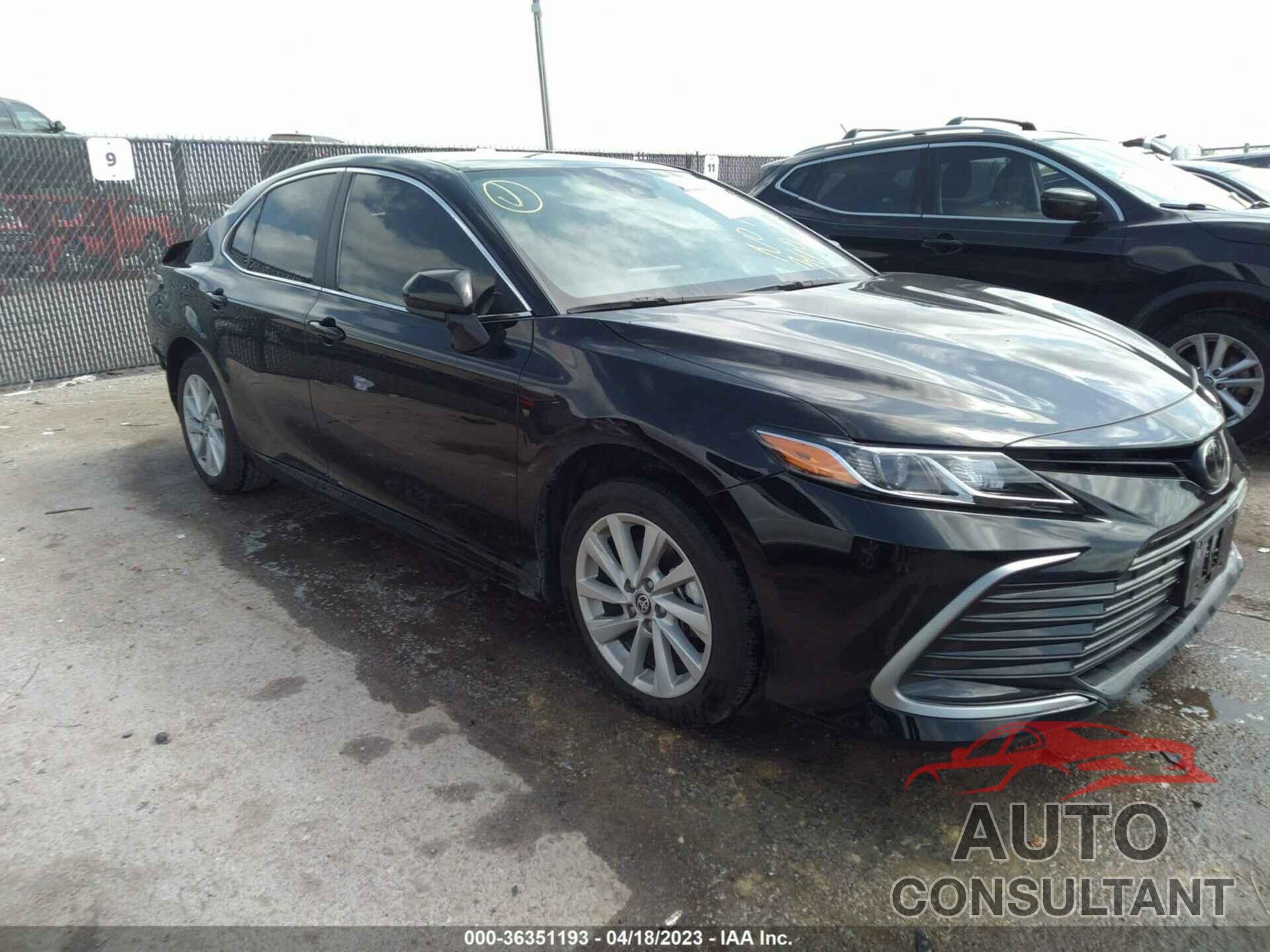 TOYOTA CAMRY 2023 - 4T1C11AK5PU745048