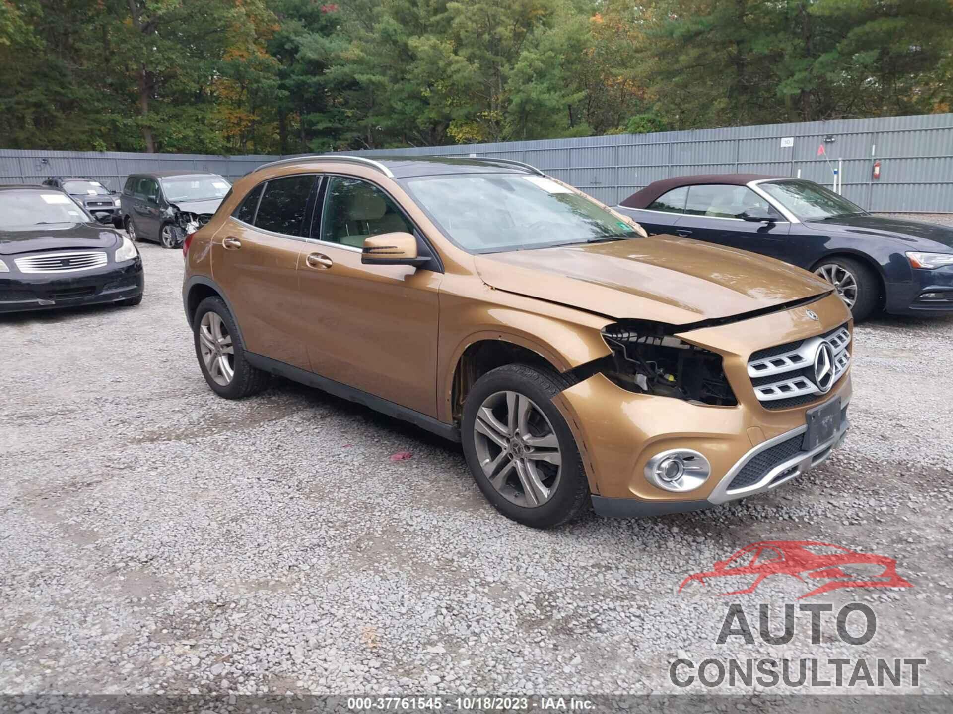 MERCEDES-BENZ GLA 250 2018 - WDCTG4GB4JJ491010