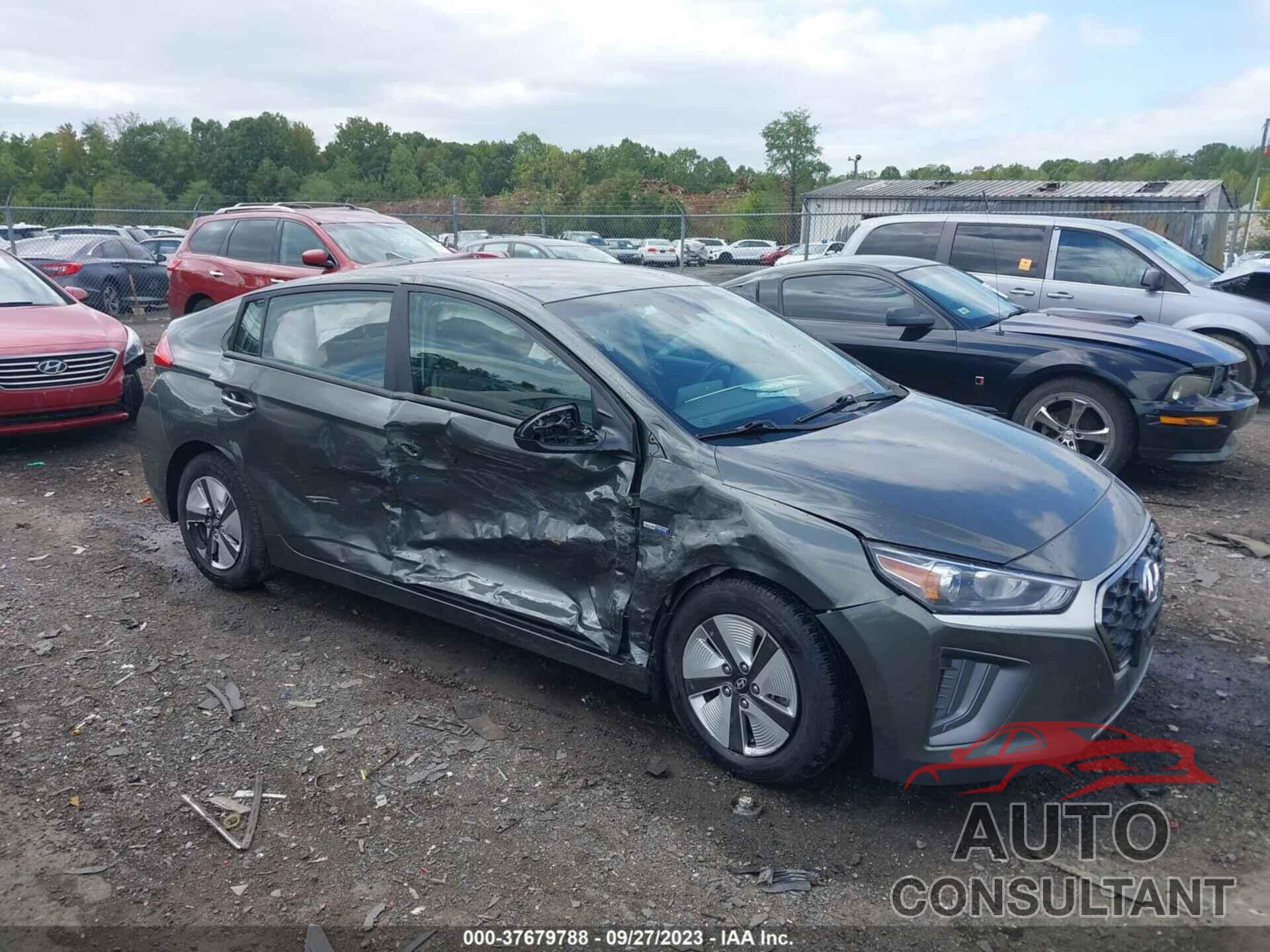 HYUNDAI IONIQ HYBRID 2020 - KMHC65LC3LU226055