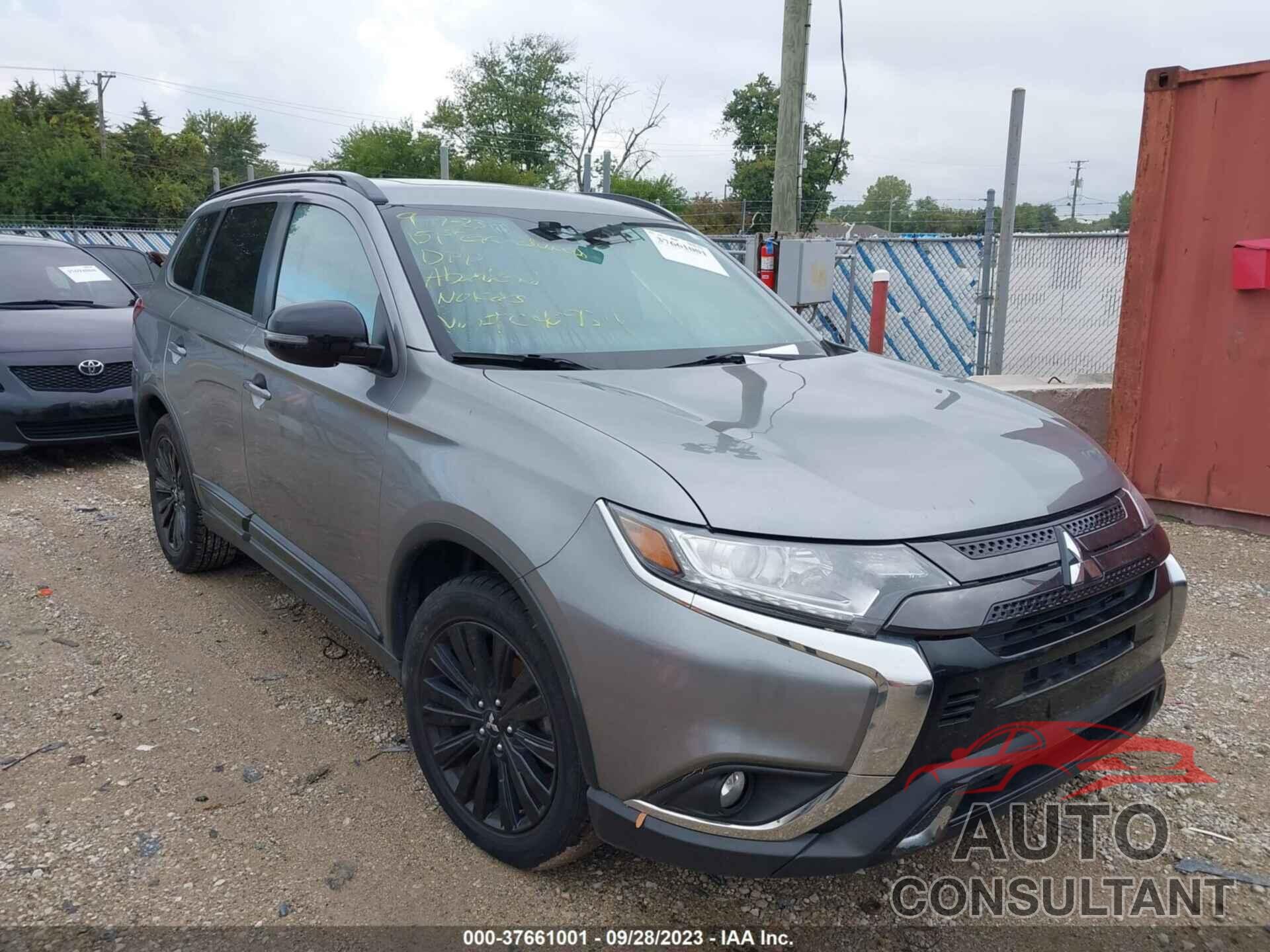 MITSUBISHI OUTLANDER 2020 - JA4AZ3A30LZ040934