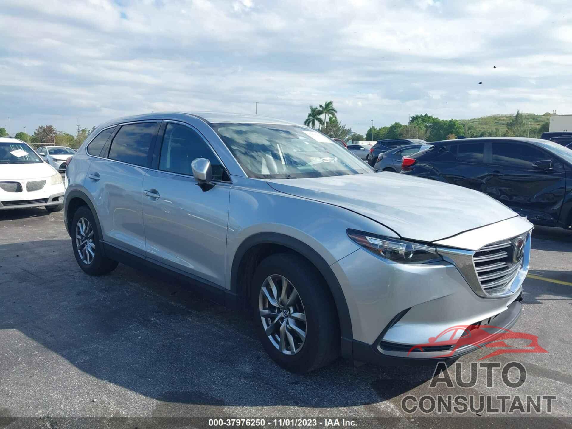 MAZDA CX-9 2018 - JM3TCACY7J0223852