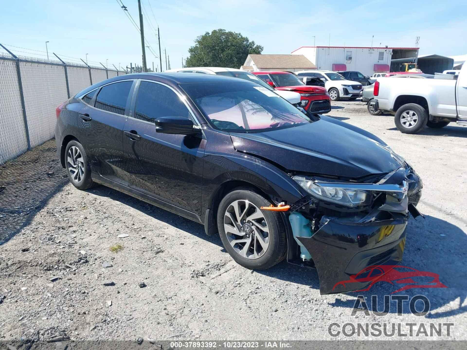 HONDA CIVIC SEDAN 2018 - 2HGFC2F77JH591394