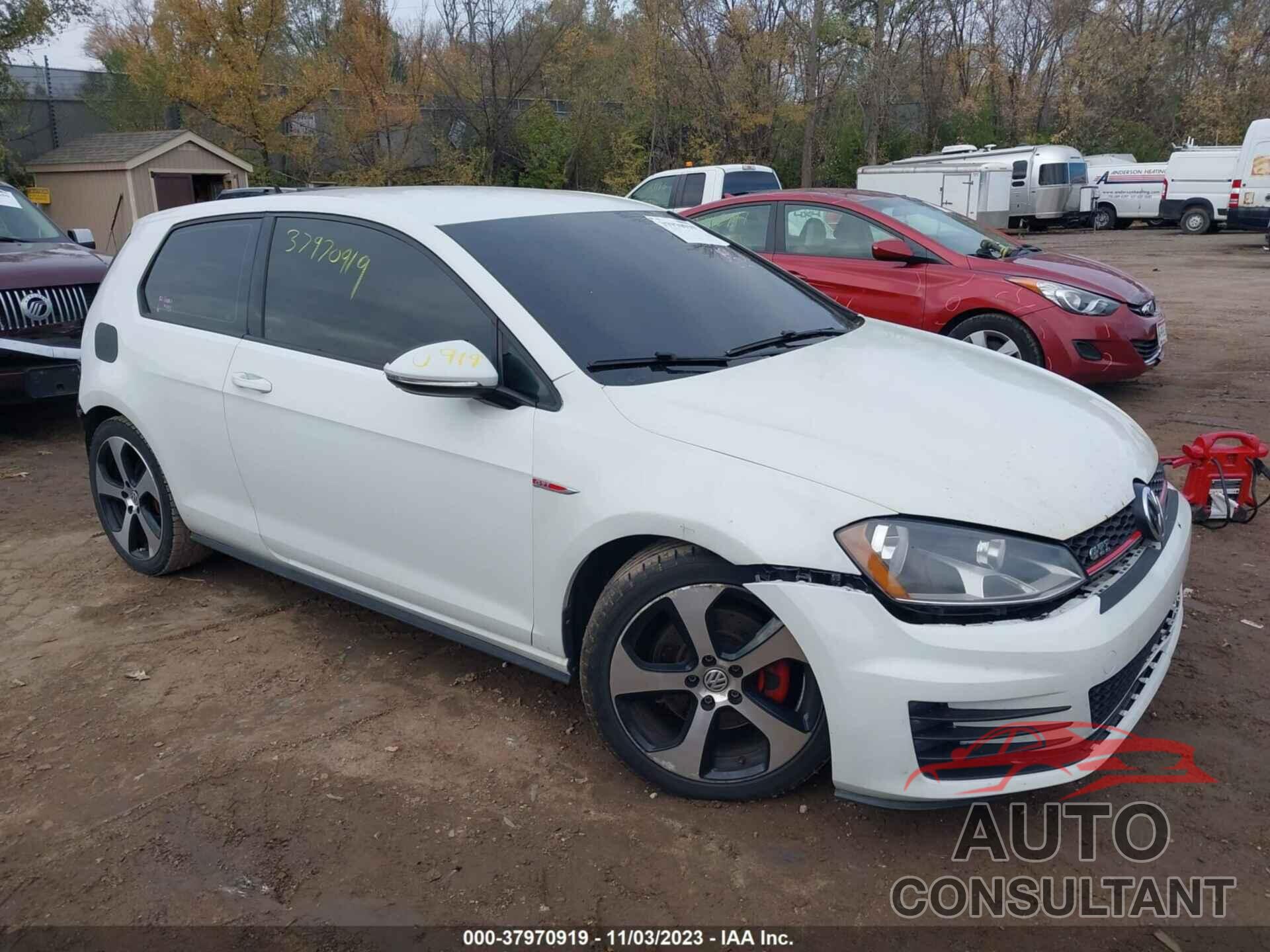 VOLKSWAGEN GOLF GTI 2015 - 3VWYT7AU6FM061179