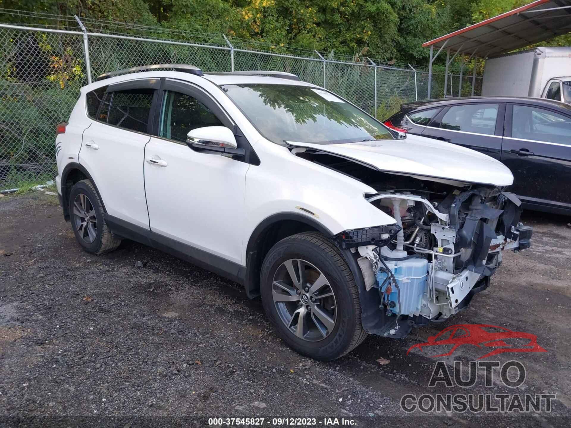 TOYOTA RAV4 2018 - 2T3RFREV2JW742086