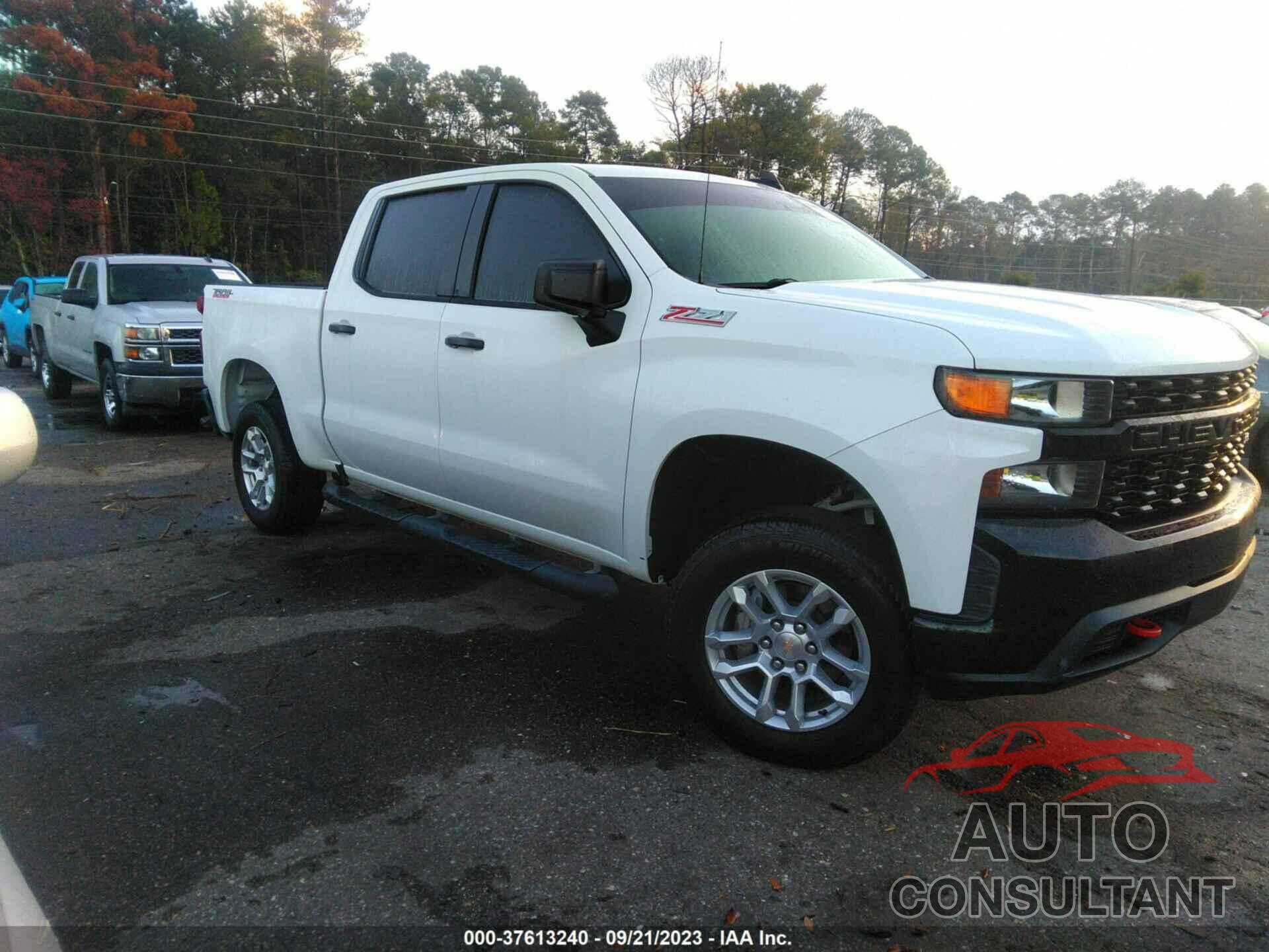CHEVROLET SILVERADO 1500 2020 - 1GCPYCEF4LZ295903