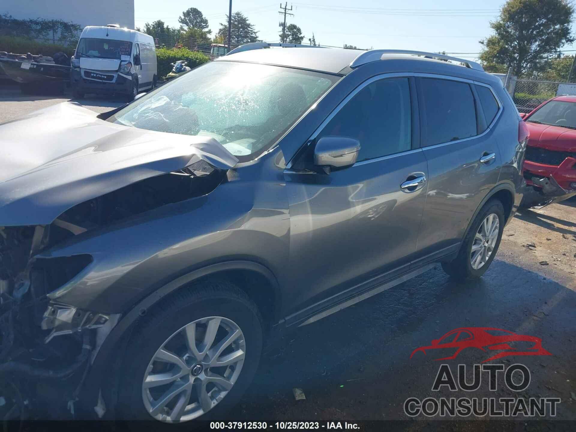 NISSAN ROGUE 2018 - KNMAT2MTXJP533266