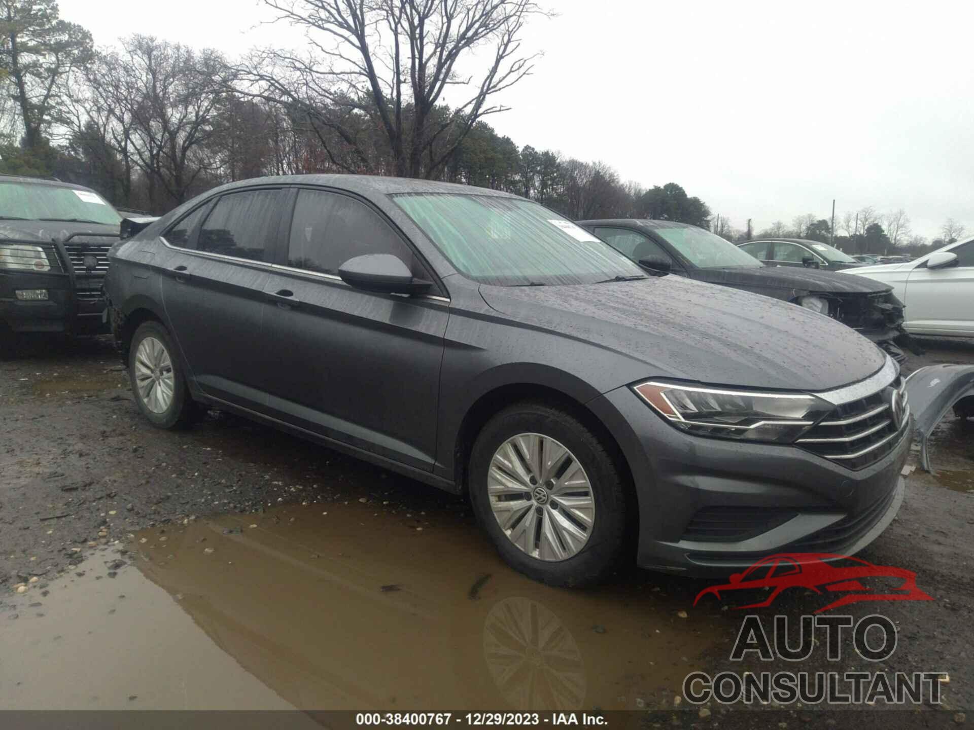 VOLKSWAGEN JETTA 2019 - 3VWC57BU8KM006858