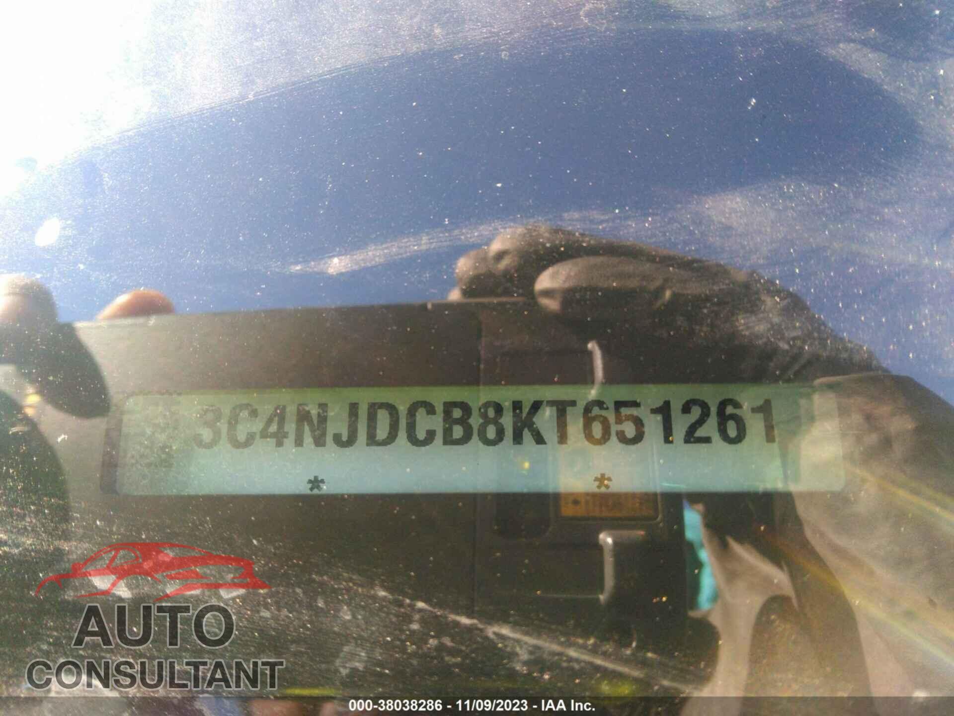 JEEP COMPASS 2019 - 3C4NJDCB8KT651261