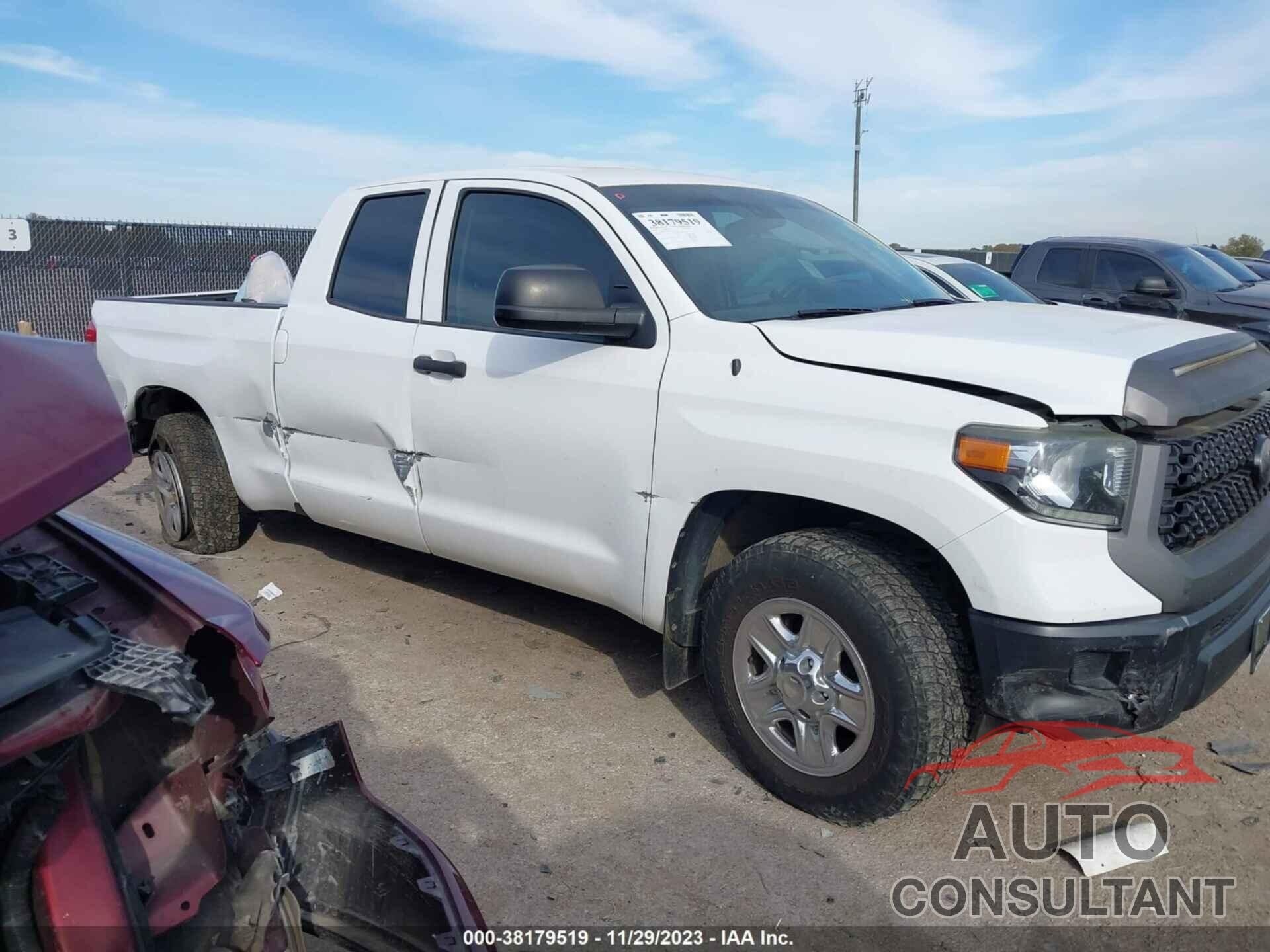 TOYOTA TUNDRA 2018 - 5TFRM5F10JX131107