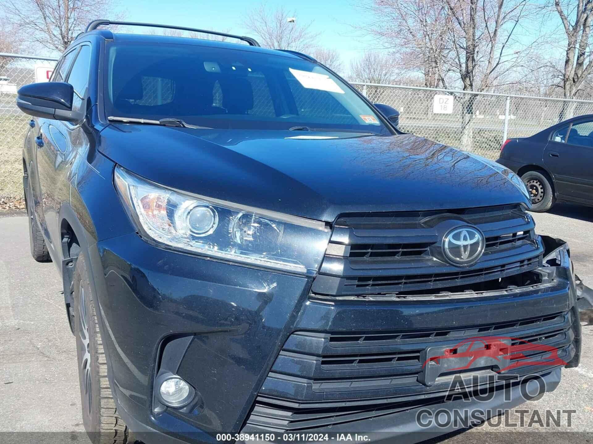 TOYOTA HIGHLANDER 2017 - 5TDJZRFH7HS475892