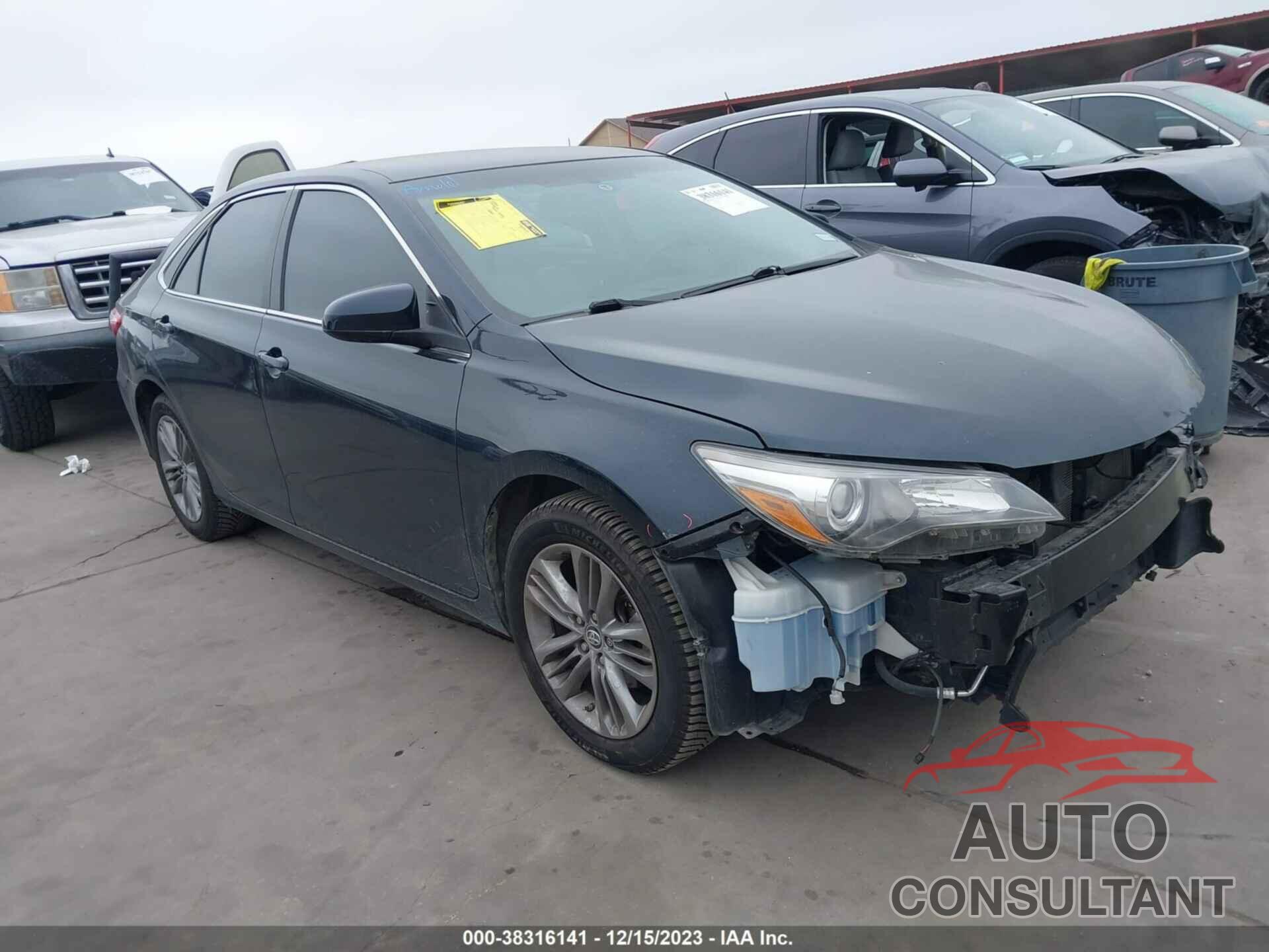 TOYOTA CAMRY 2016 - 4T1BF1FK8GU505112