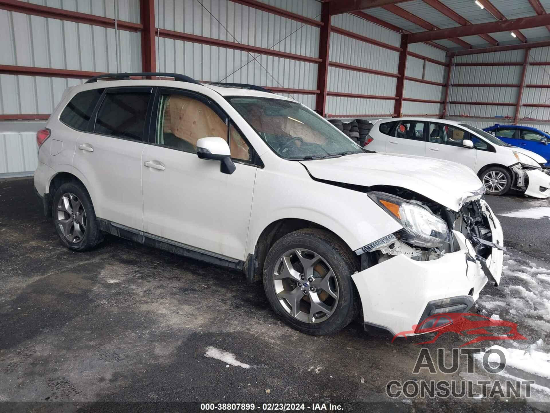 SUBARU FORESTER 2017 - JF2SJATC4HH429898