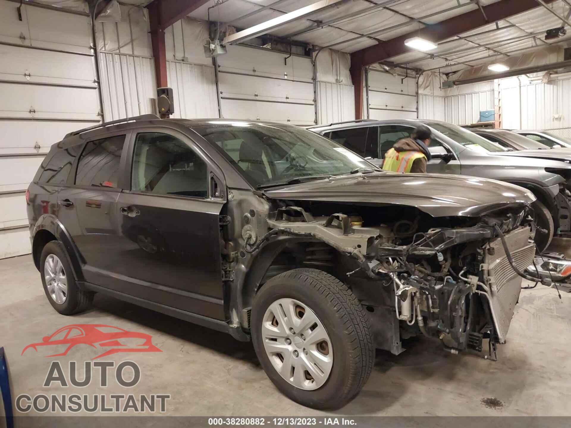 DODGE JOURNEY 2017 - 3C4PDCAB5HT683171