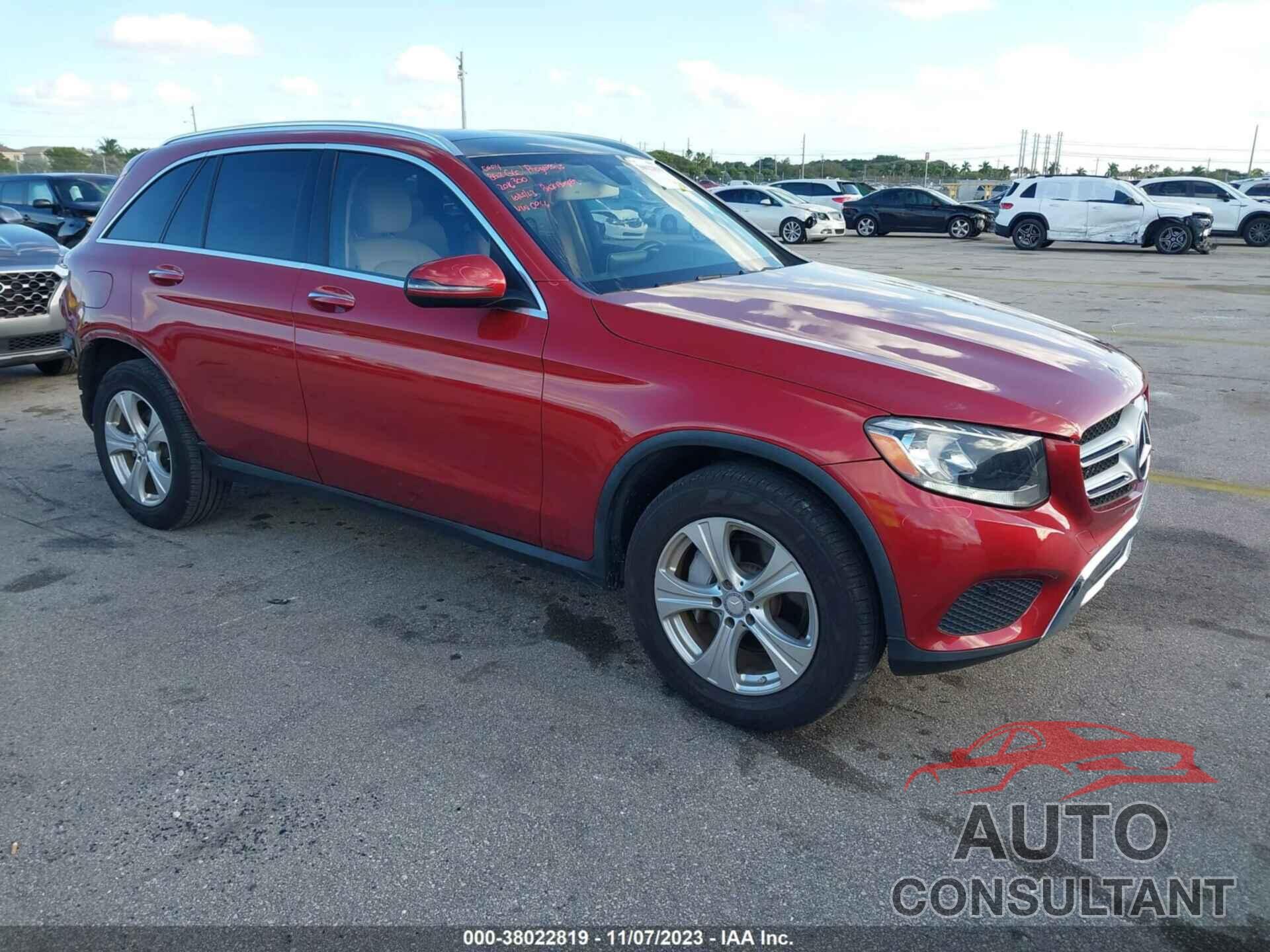 MERCEDES-BENZ GLC 300 2016 - WDC0G4JB4GF020966