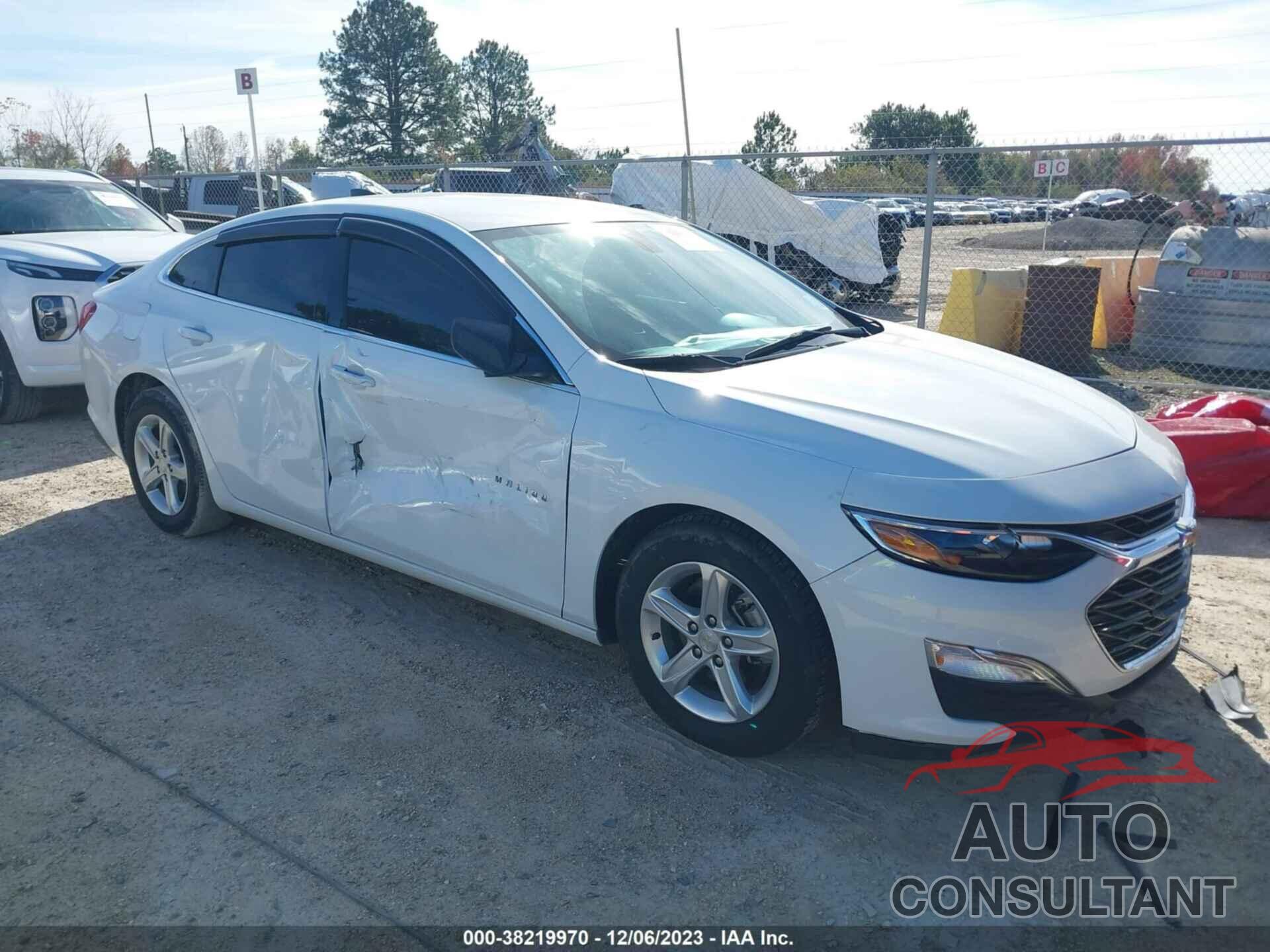 CHEVROLET MALIBU 2021 - 1G1ZB5ST1MF052805