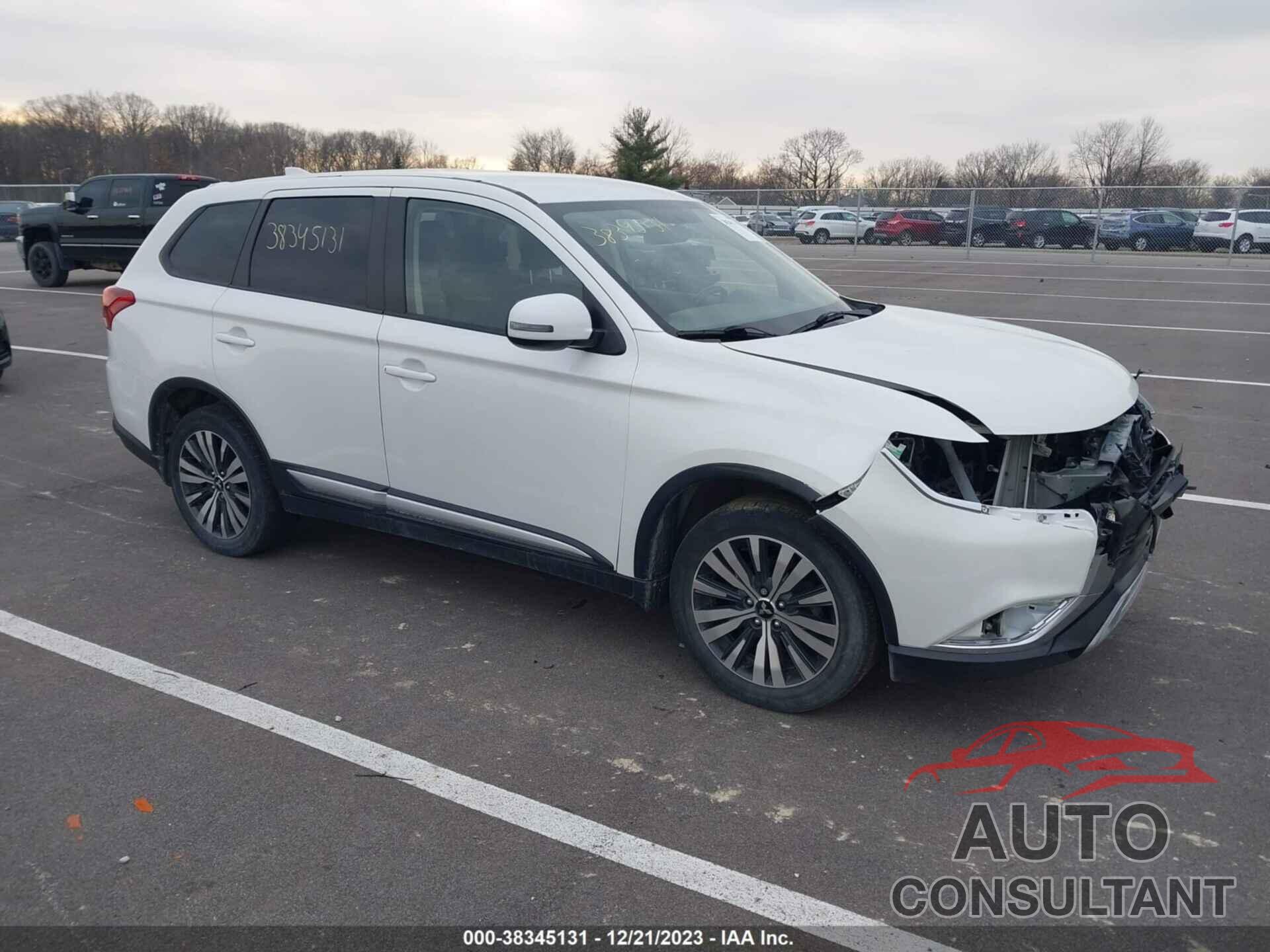 MITSUBISHI OUTLANDER 2019 - JA4AD3A37KZ005806