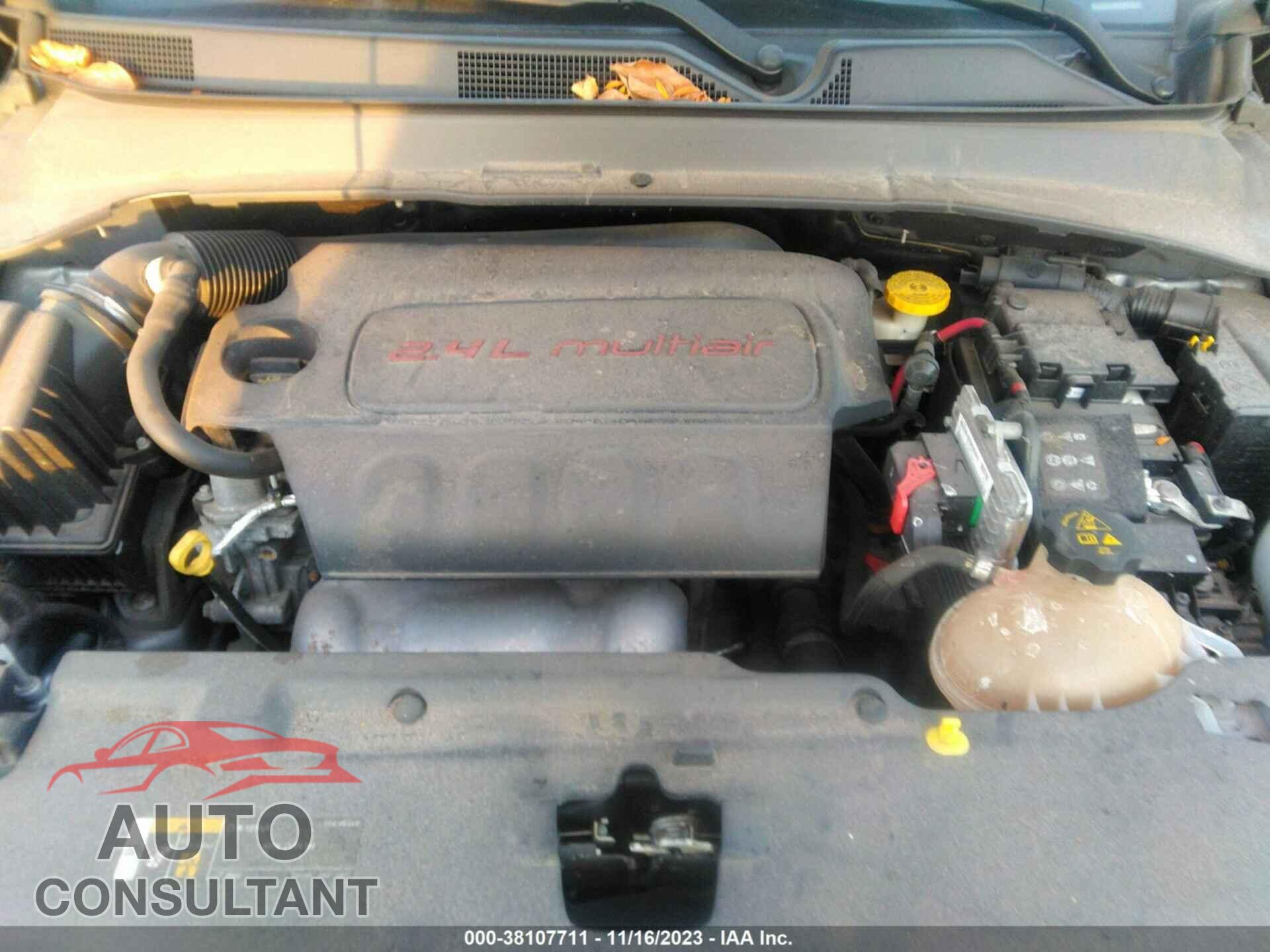 JEEP COMPASS 2018 - 3C4NJDBB1JT252563