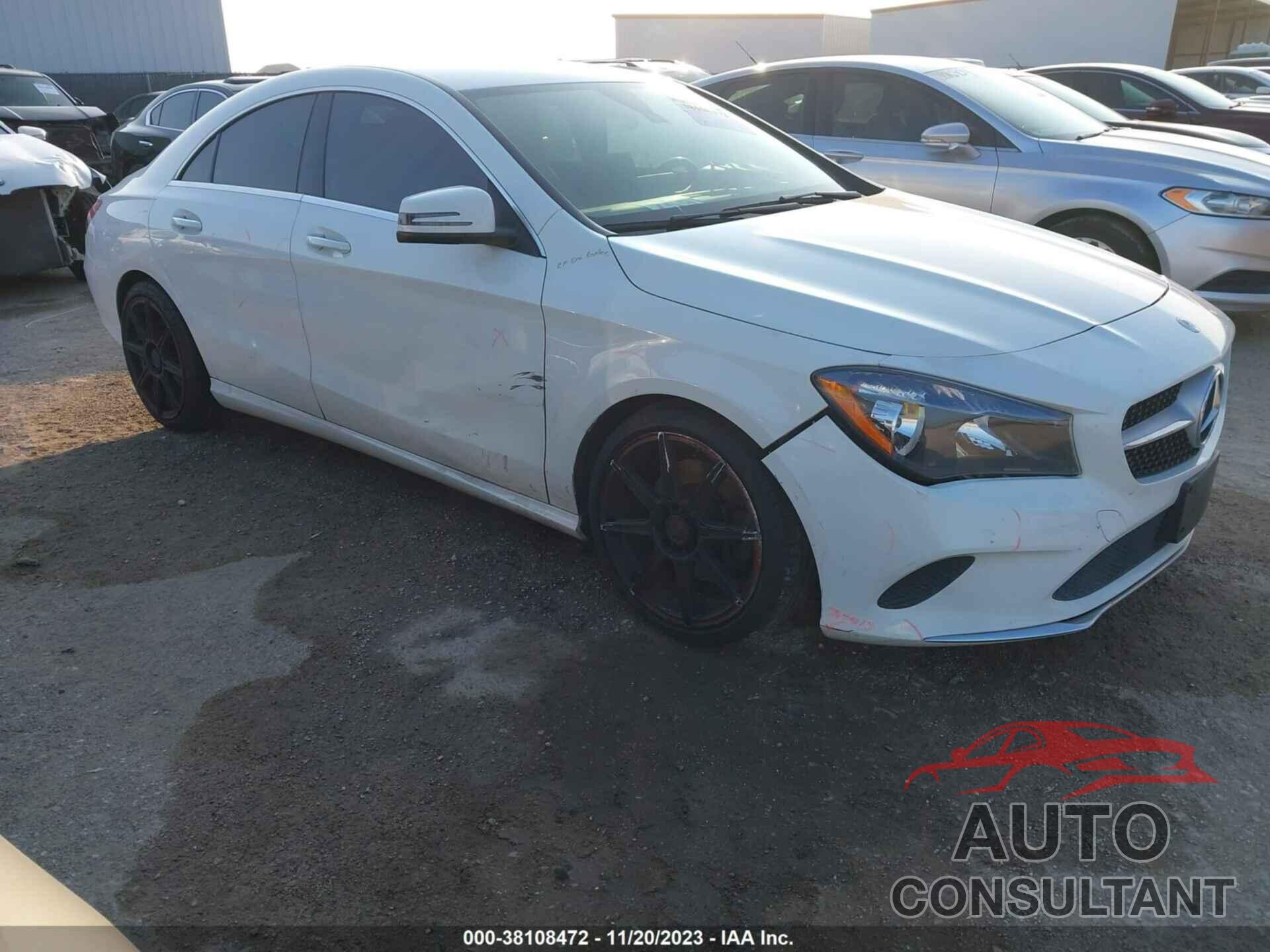 MERCEDES-BENZ CLA 250 2017 - WDDSJ4EB5HN496988