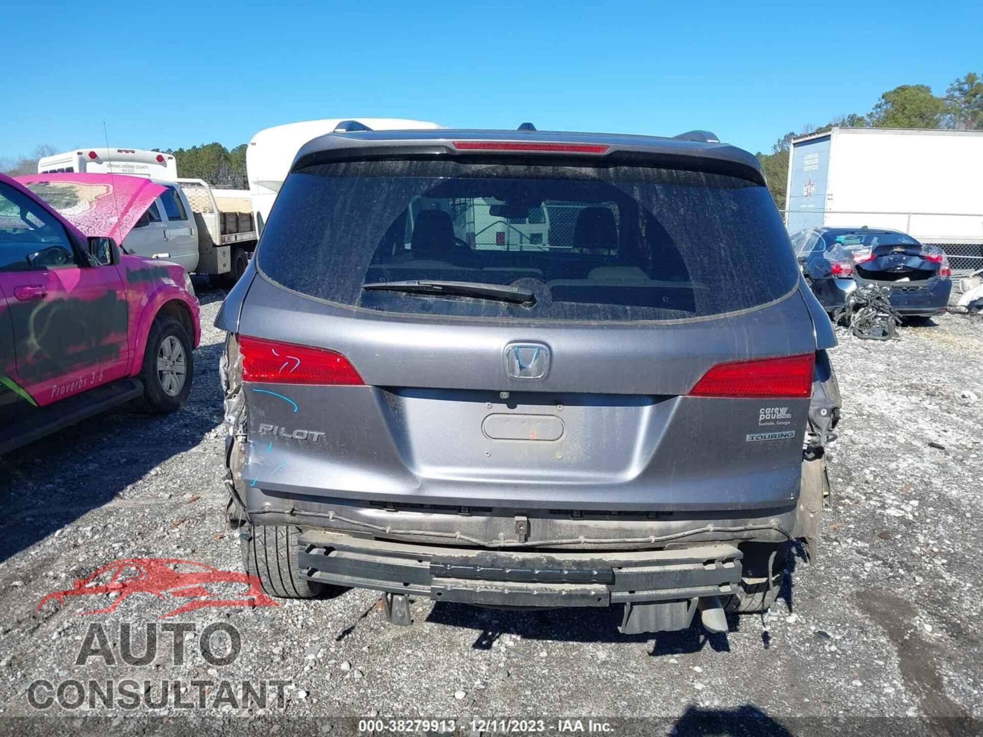 HONDA PILOT 2017 - 5FNYF5H96HB036385