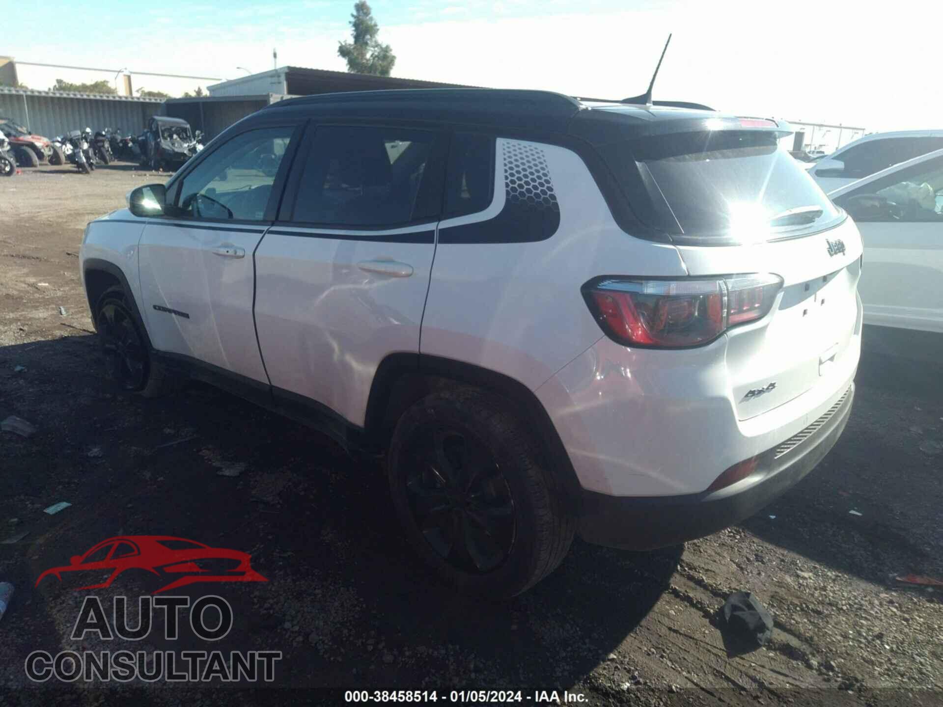 JEEP COMPASS 2018 - 3C4NJDBBXJT313473