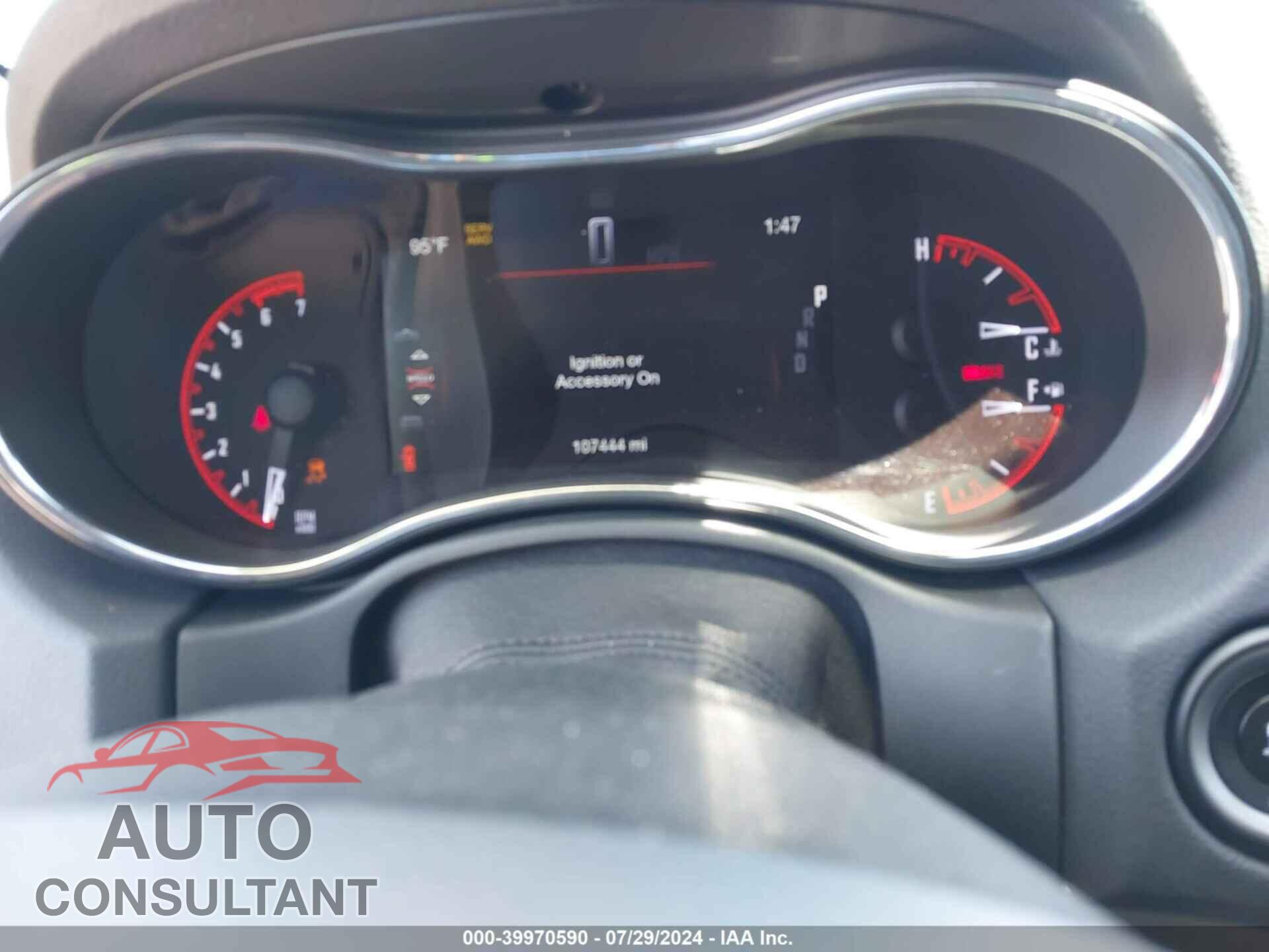DODGE DURANGO 2018 - 1C4SDJFT7JC409021