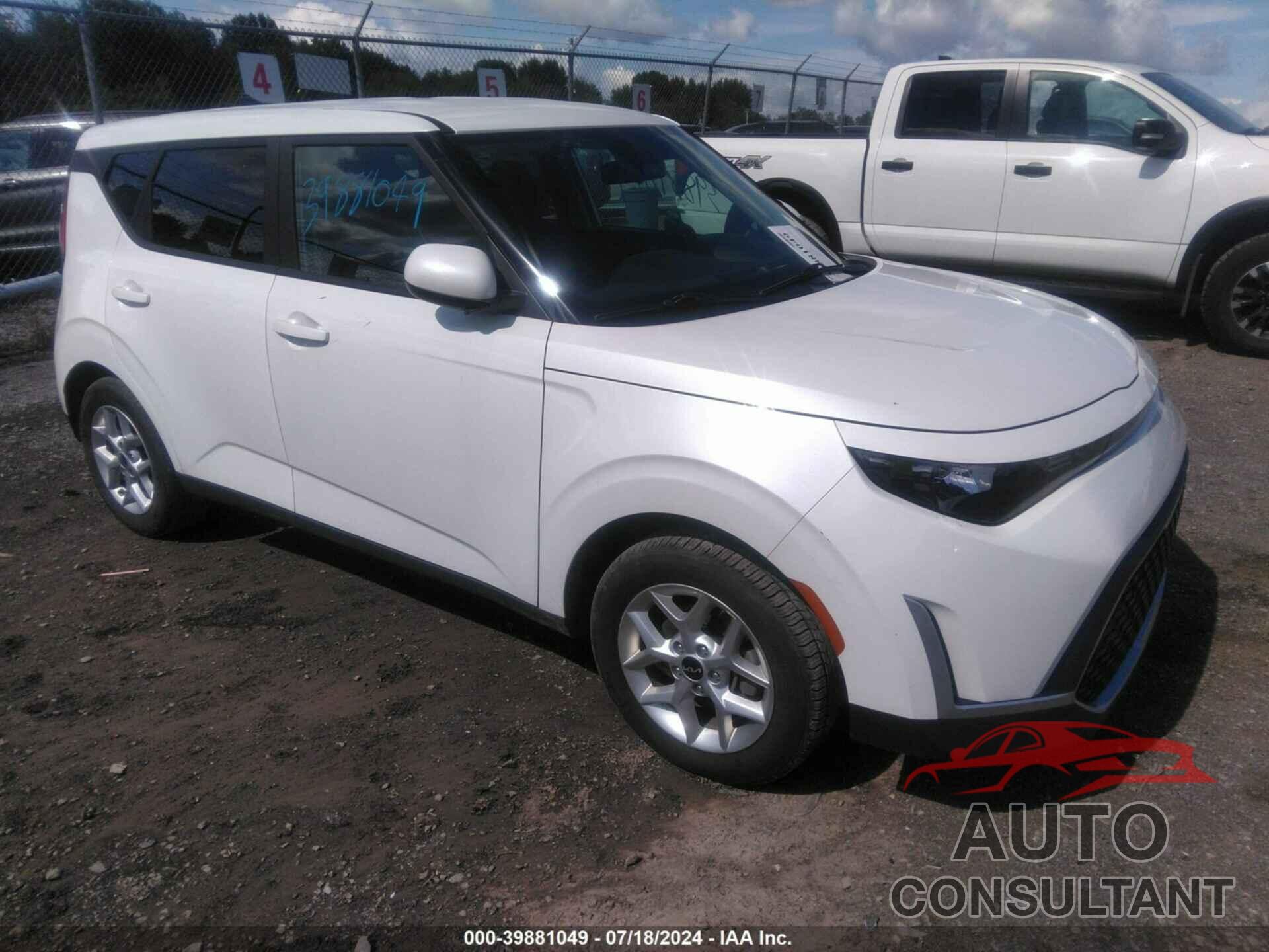 KIA SOUL 2023 - KNDJ23AU6P7877059