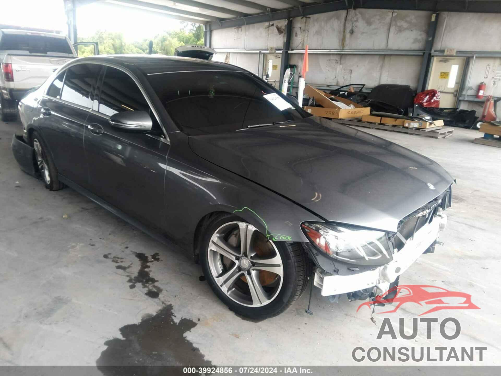 MERCEDES-BENZ E 300 2017 - WDDZF4JB2HA211547