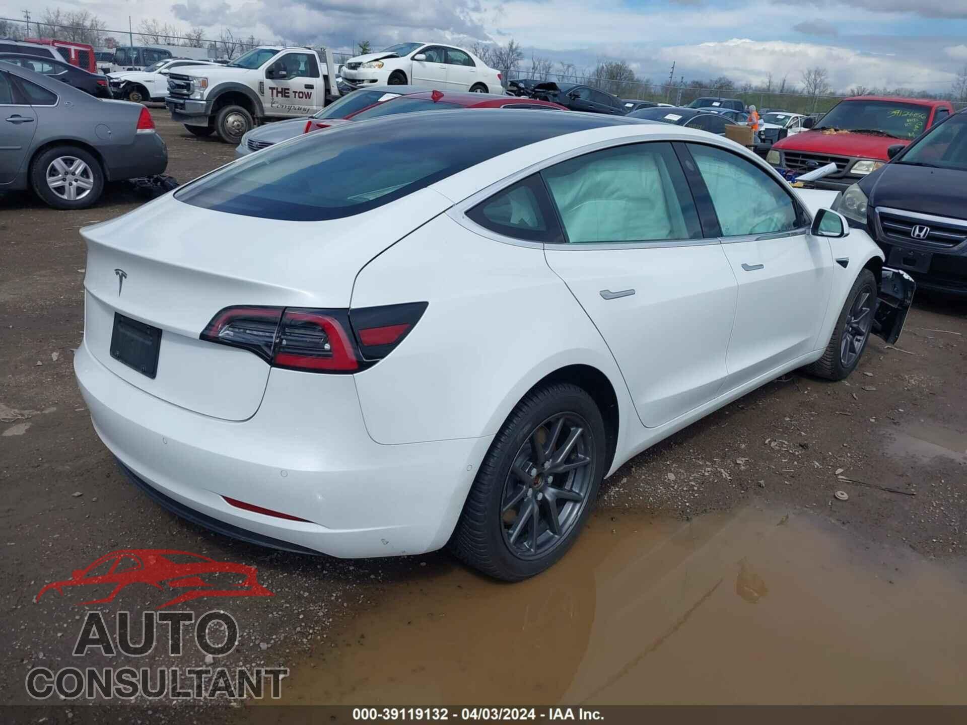 TESLA MODEL 3 2019 - 5YJ3E1EA2KF417727