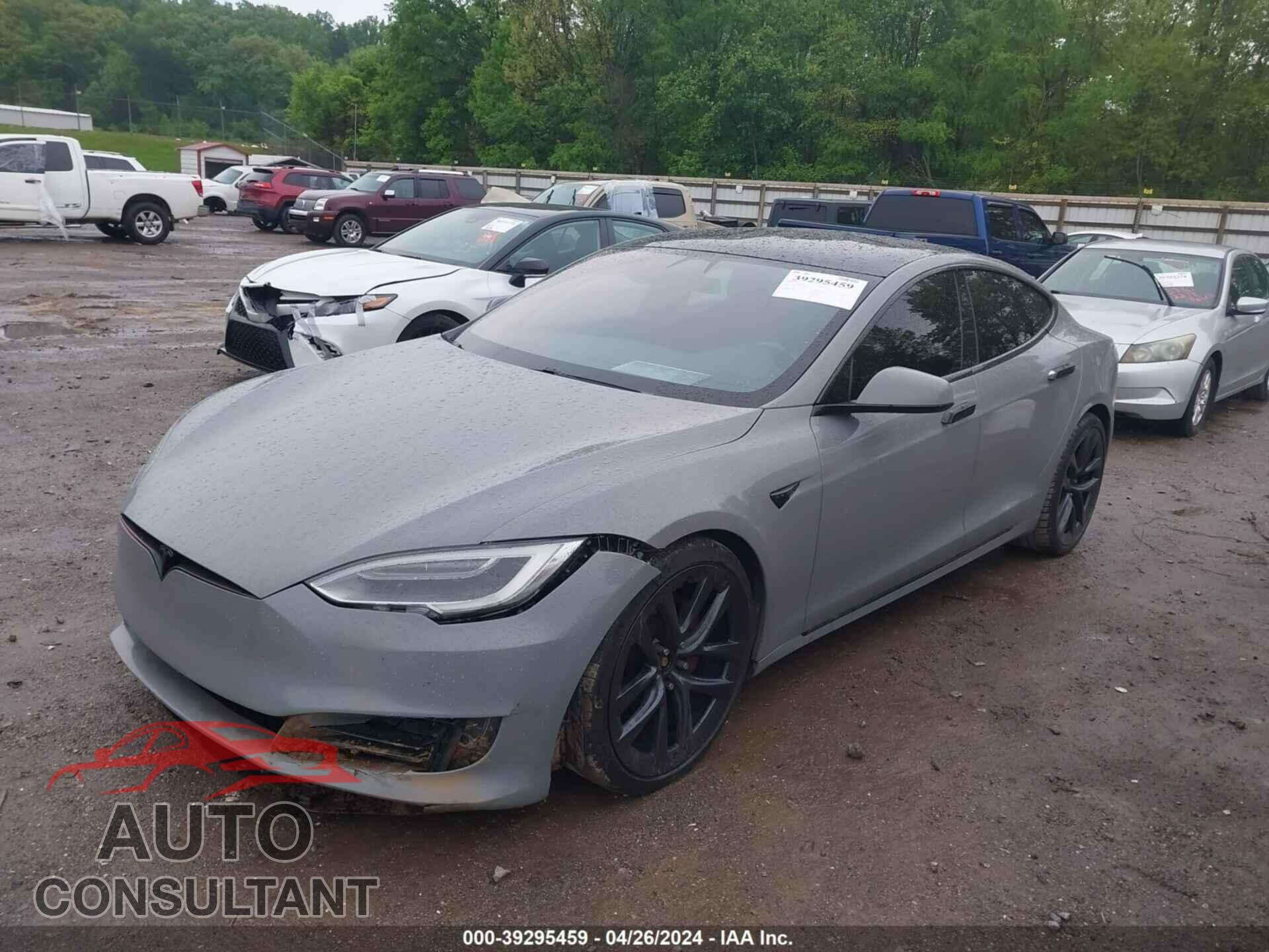 TESLA MODEL S 2017 - 5YJSA1E45HF229519