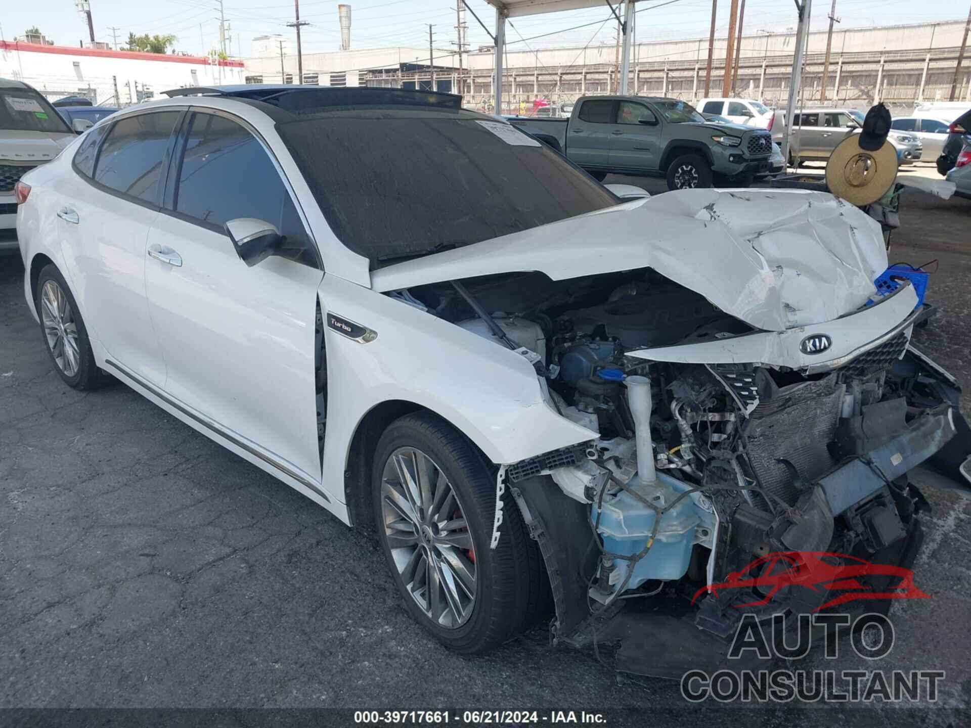 KIA OPTIMA 2018 - 5XXGV4L28JG248131